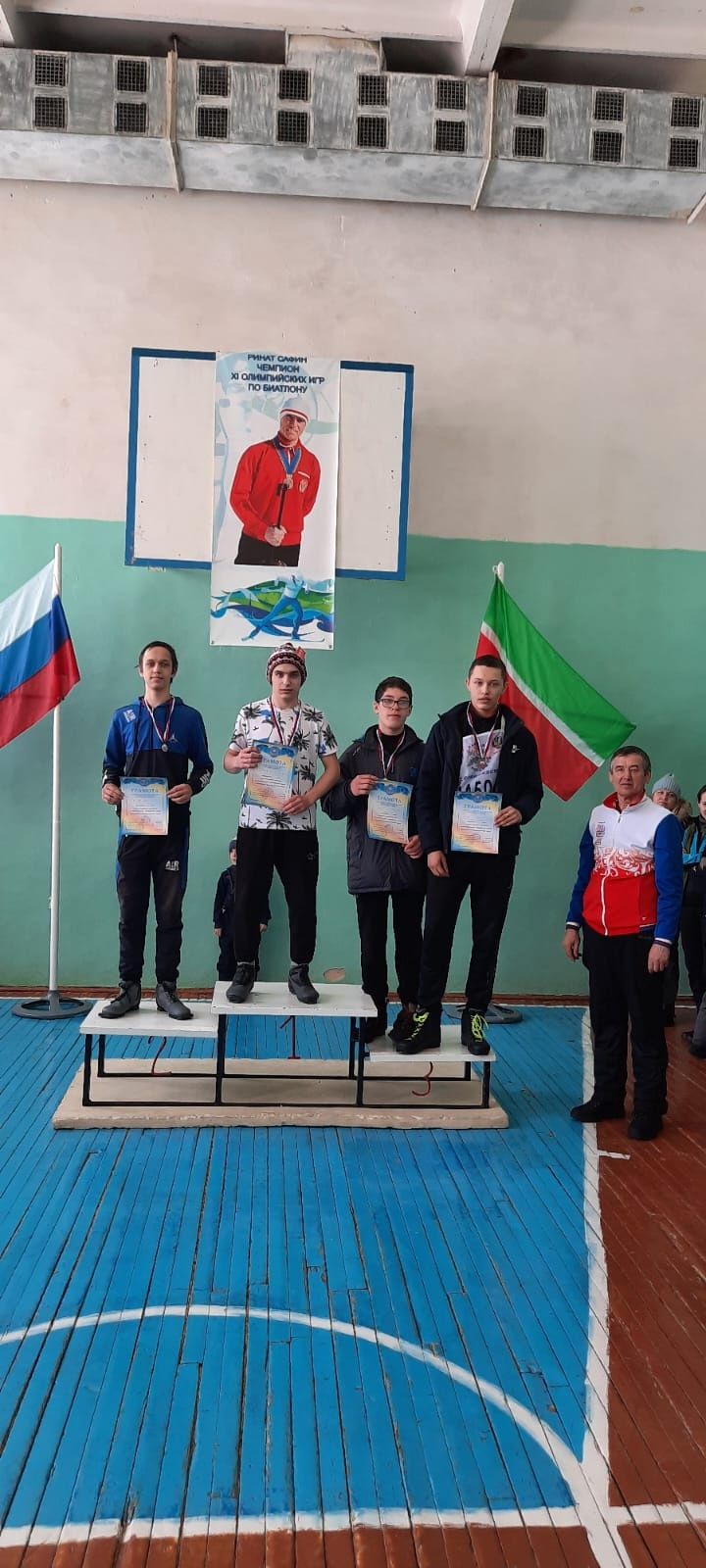Олы Яке мәктәбендә Олимпия, дөнья чемпионы, якташыбыз Ринат Сафин истәлегенә 46нчы тапкыр чаңгы ярышы узды