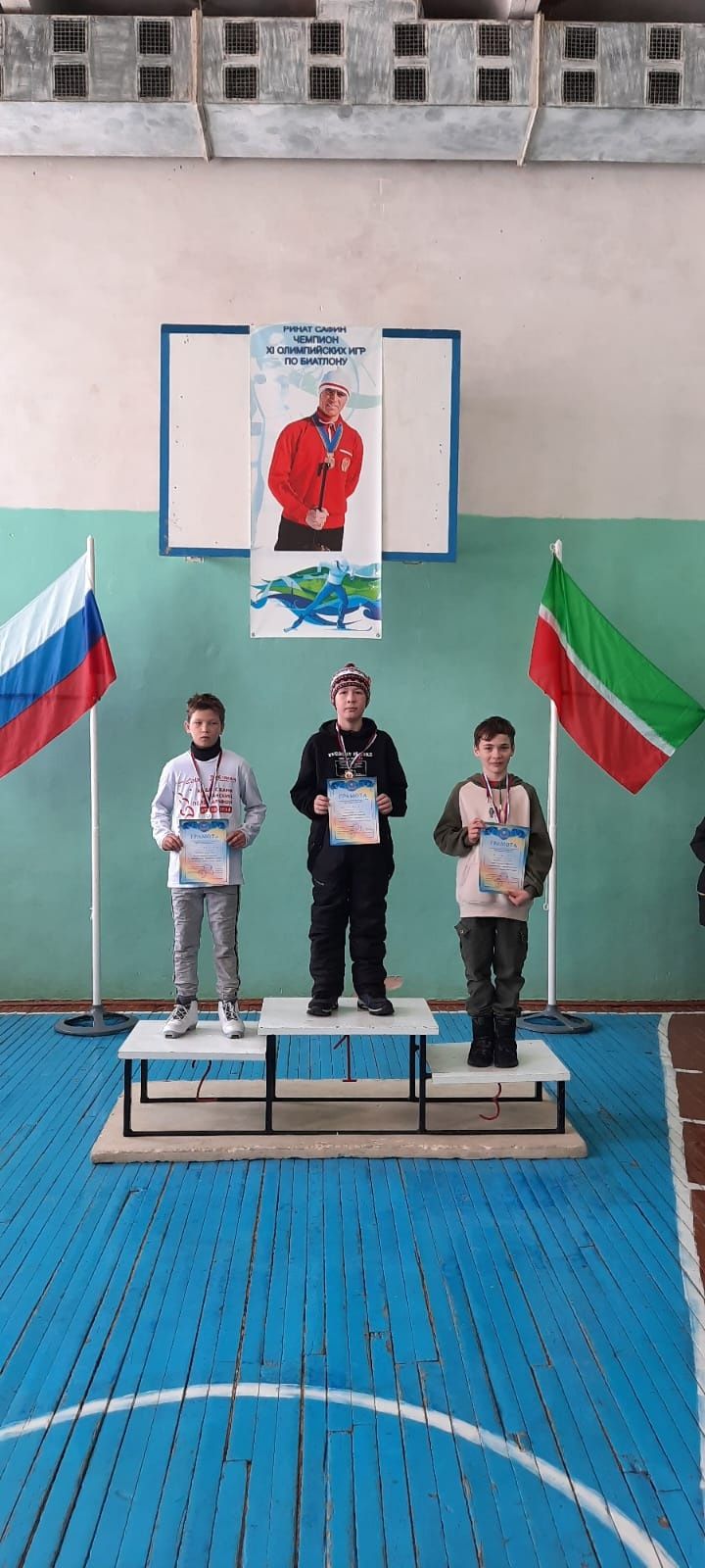 Олы Яке мәктәбендә Олимпия, дөнья чемпионы, якташыбыз Ринат Сафин истәлегенә 46нчы тапкыр чаңгы ярышы узды