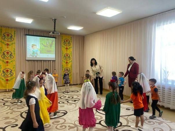 Яшел Үзәндә «Без Тукай оныклары» дигән кичә узды