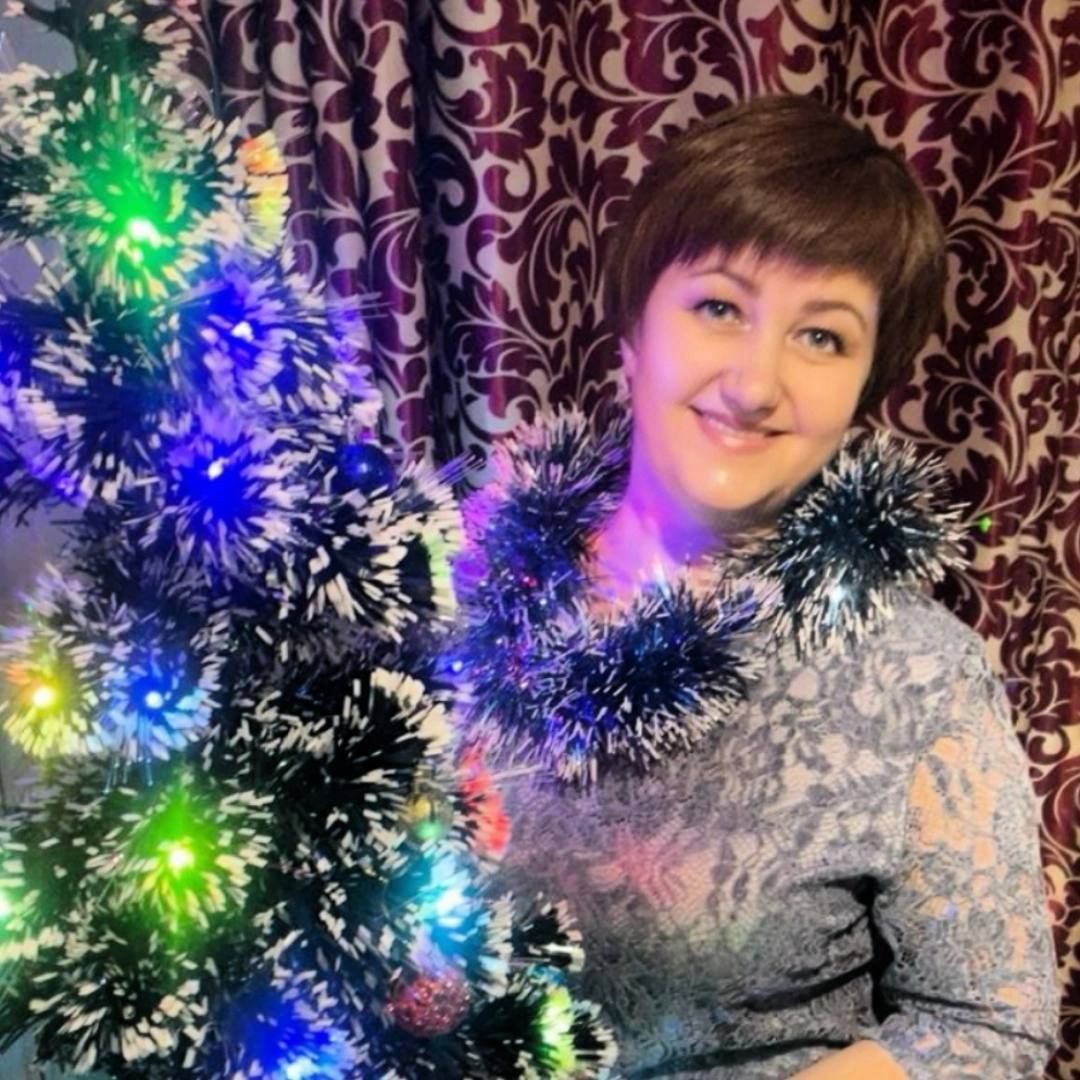 Бүген редакциябездә зур бәйрәм – бүлек мөдире, журналистыбыз Гөлнара Вәлиева күркәм юбилеен билгеләп үтә