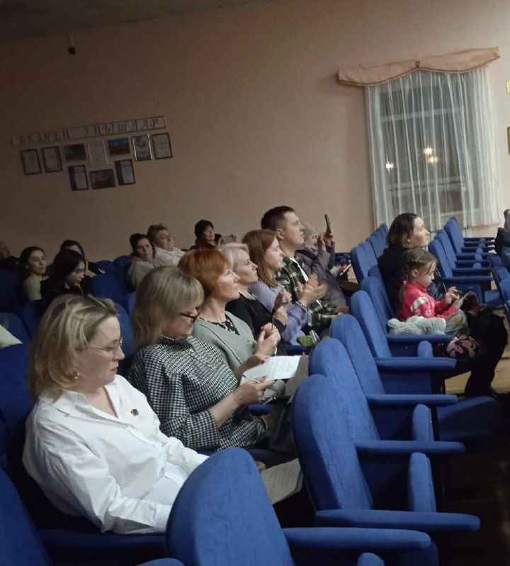 Хәзерге вакытта мәдәният йортларында отчет концертлары бара
