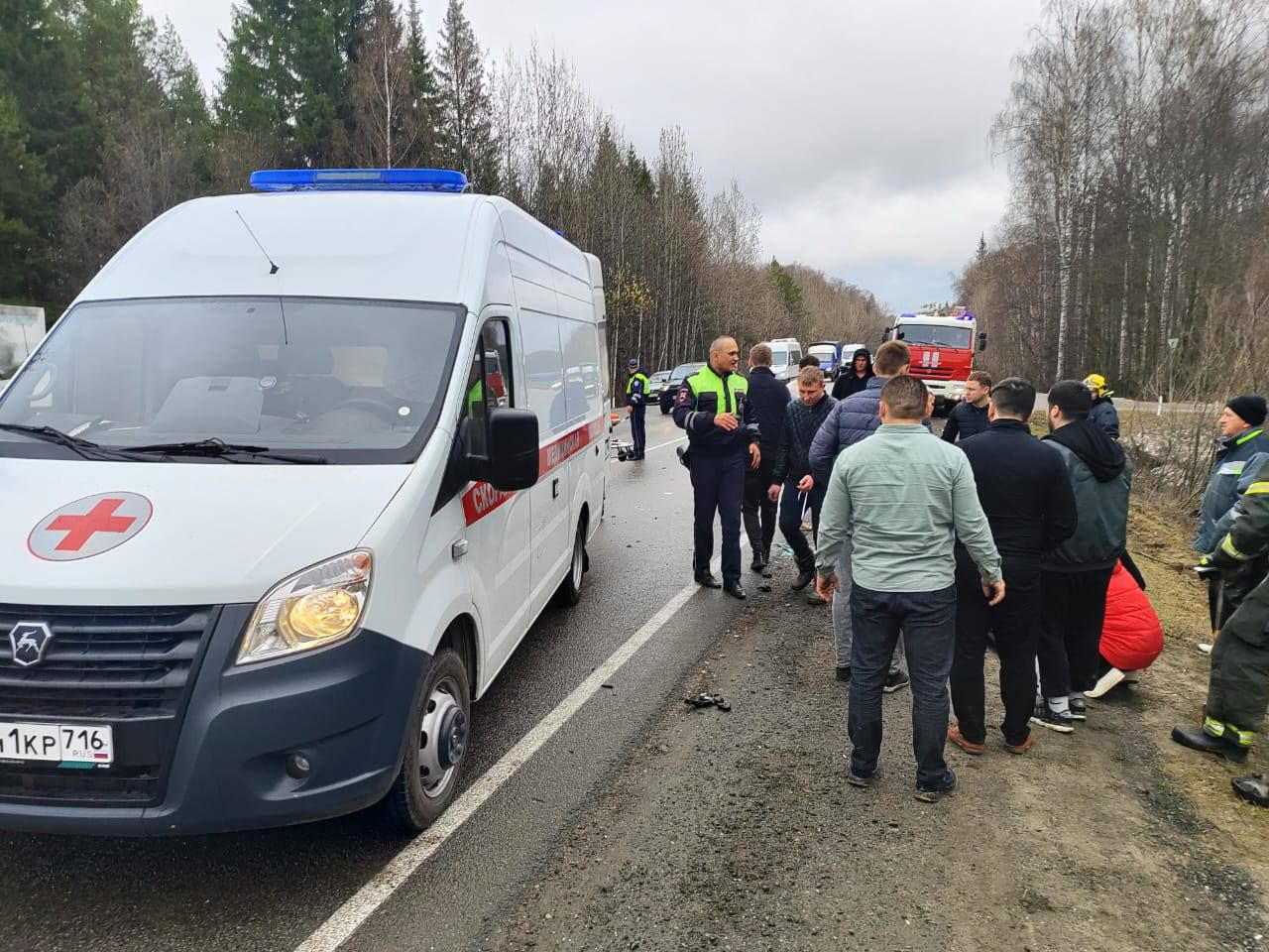 А-295 автотрассасының 112нче чакрымында җитди юл-транспорт һәлакәте була