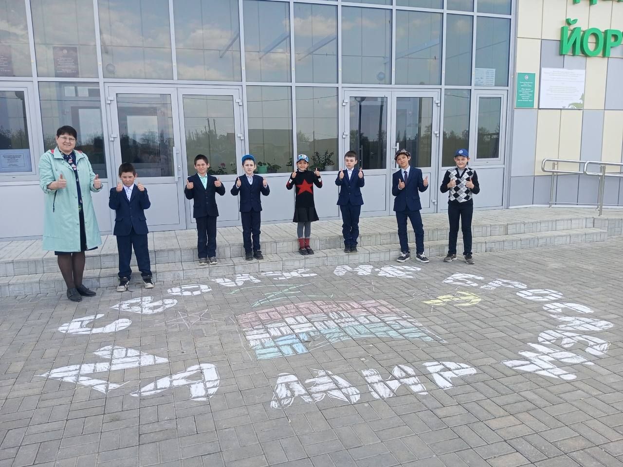 Мулла Иле “Үзебезнекеләрне ташламыйбыз!” акциясенә кушылды