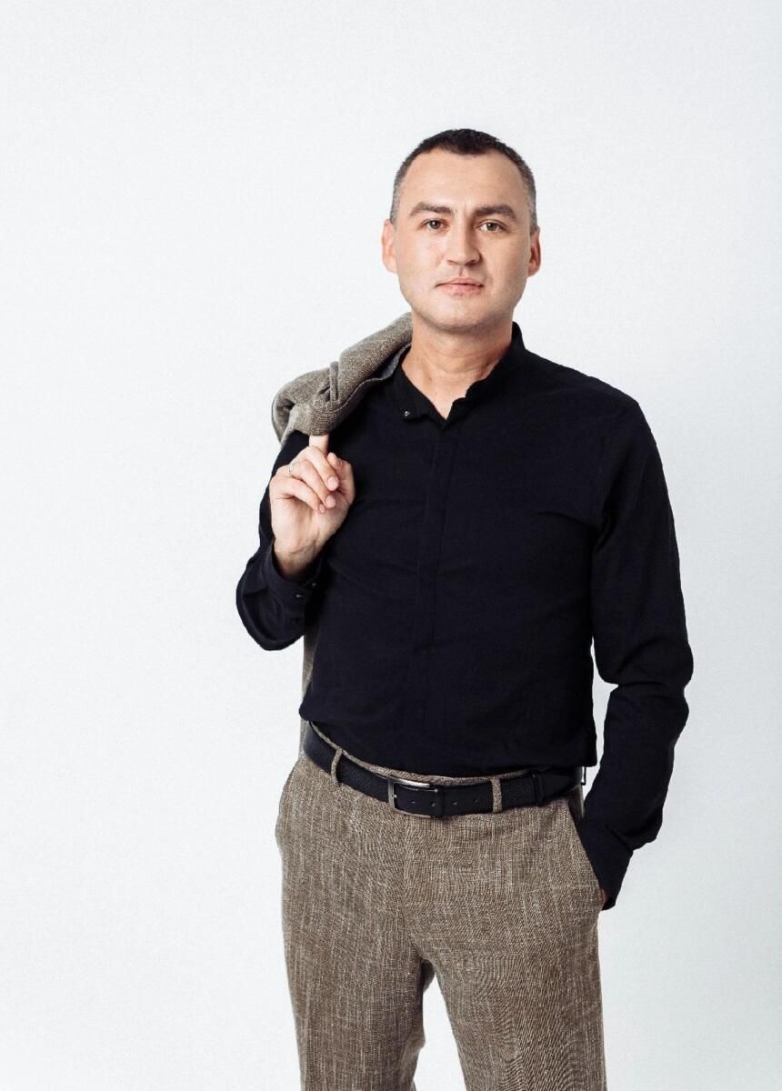 Зөлфәт Зиннуров: «Әни болын кадәрле өйдә берүзе…»