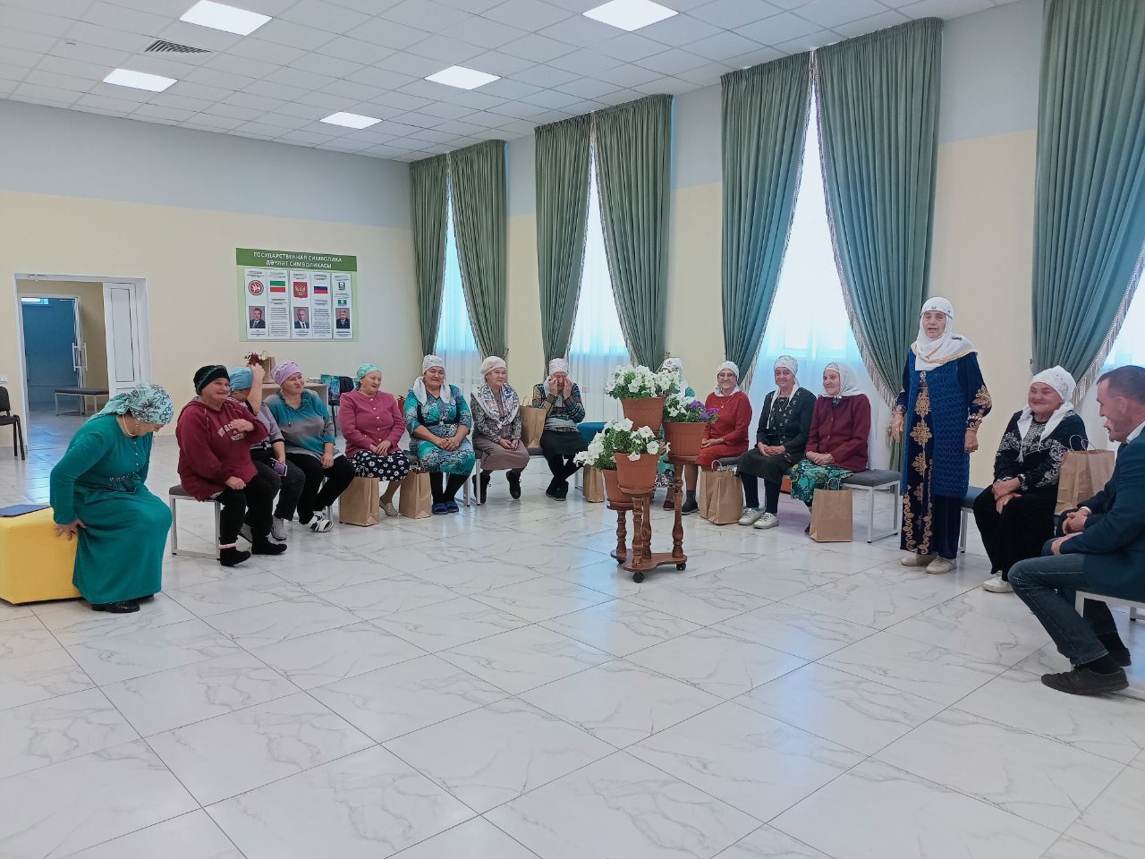 Олы Ачасыр мәдәният йортында Өлкәннәр көненә багышланган җылы очрашу уздырганнар