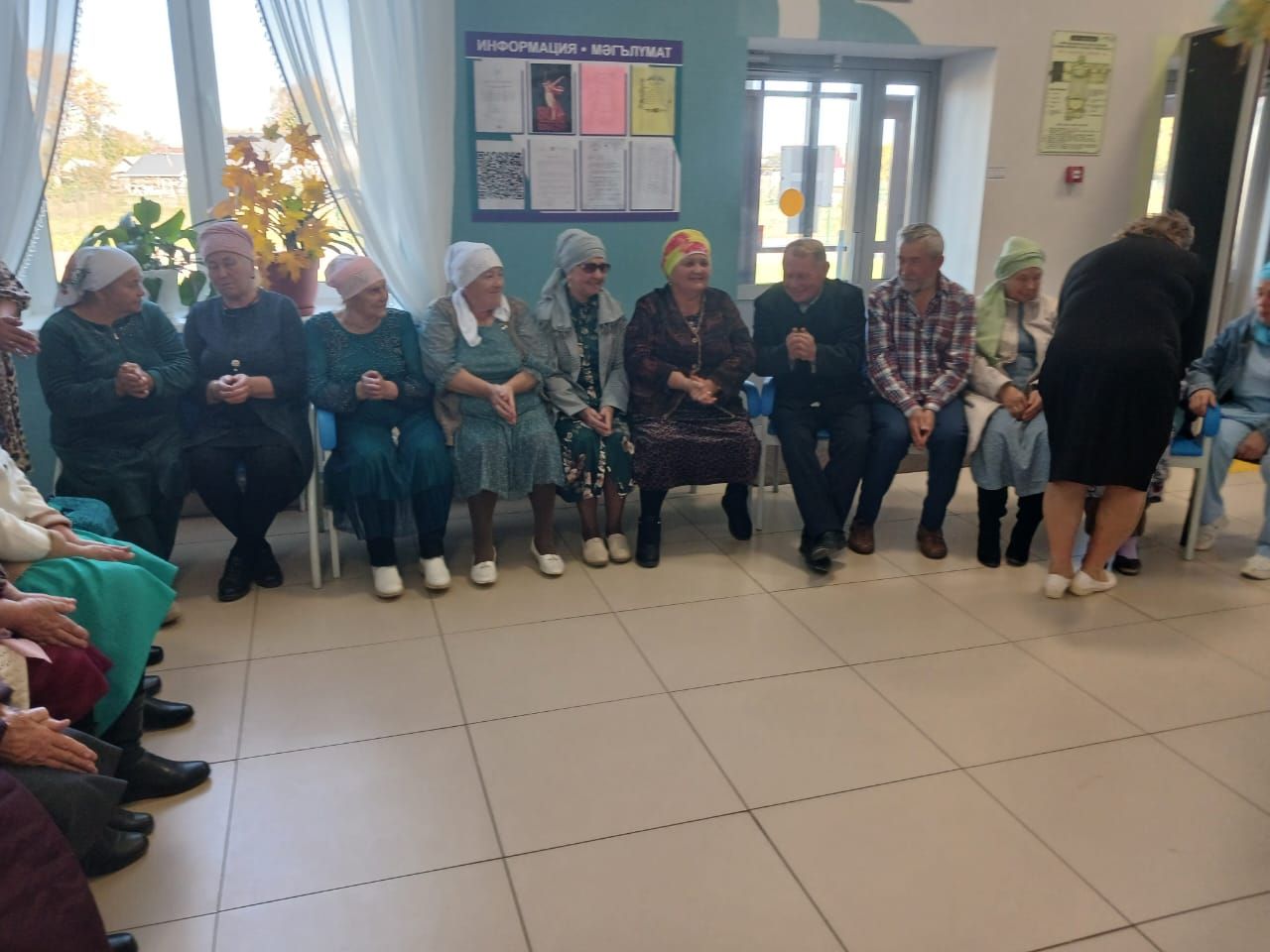 Күгеш мәдәният йортында «Күңел һич туймый яшьлектән» дип исемләнгән бәйрәм чарасы узган