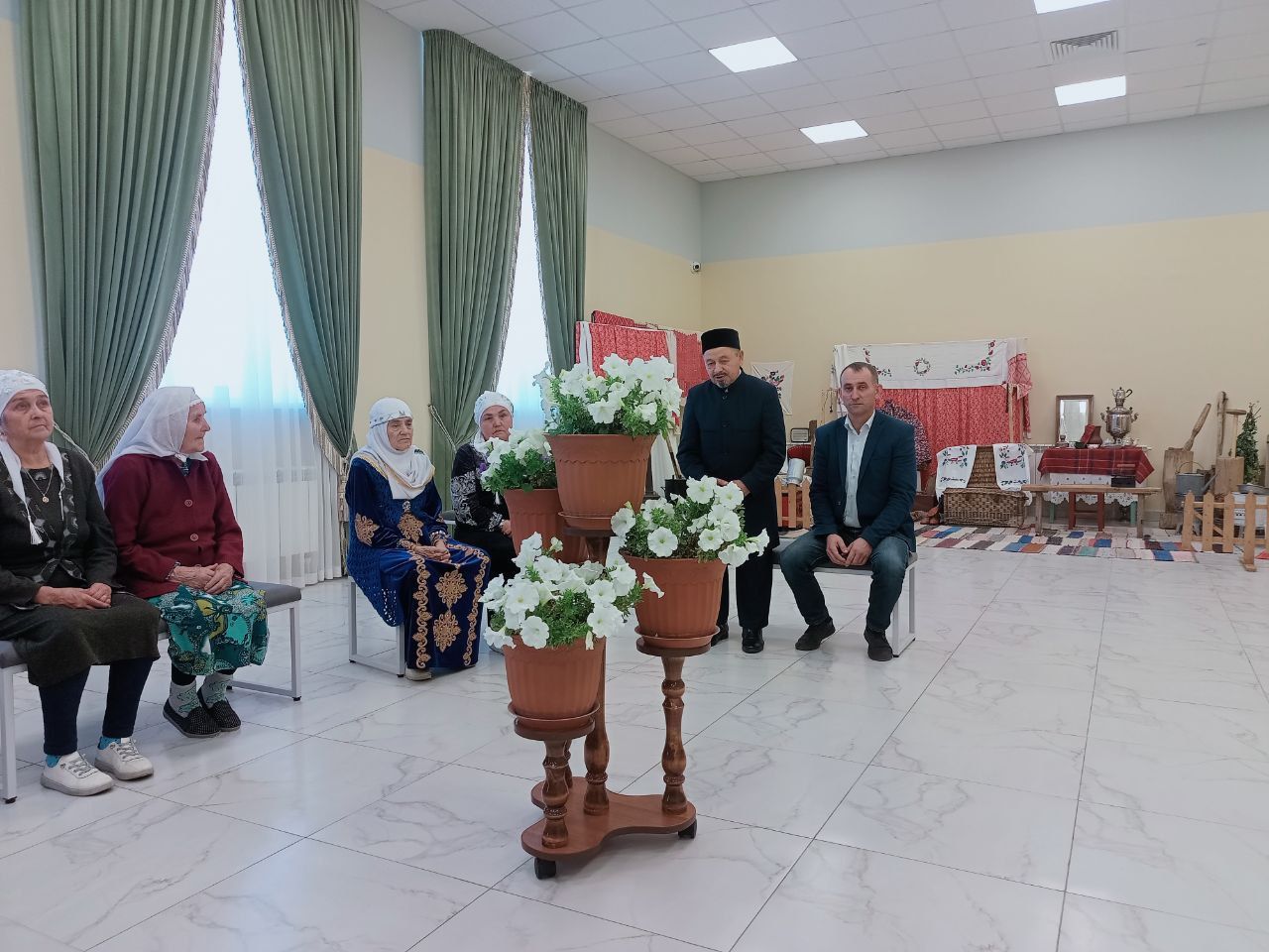 Олы Ачасыр мәдәният йортында Өлкәннәр көненә багышланган җылы очрашу уздырганнар