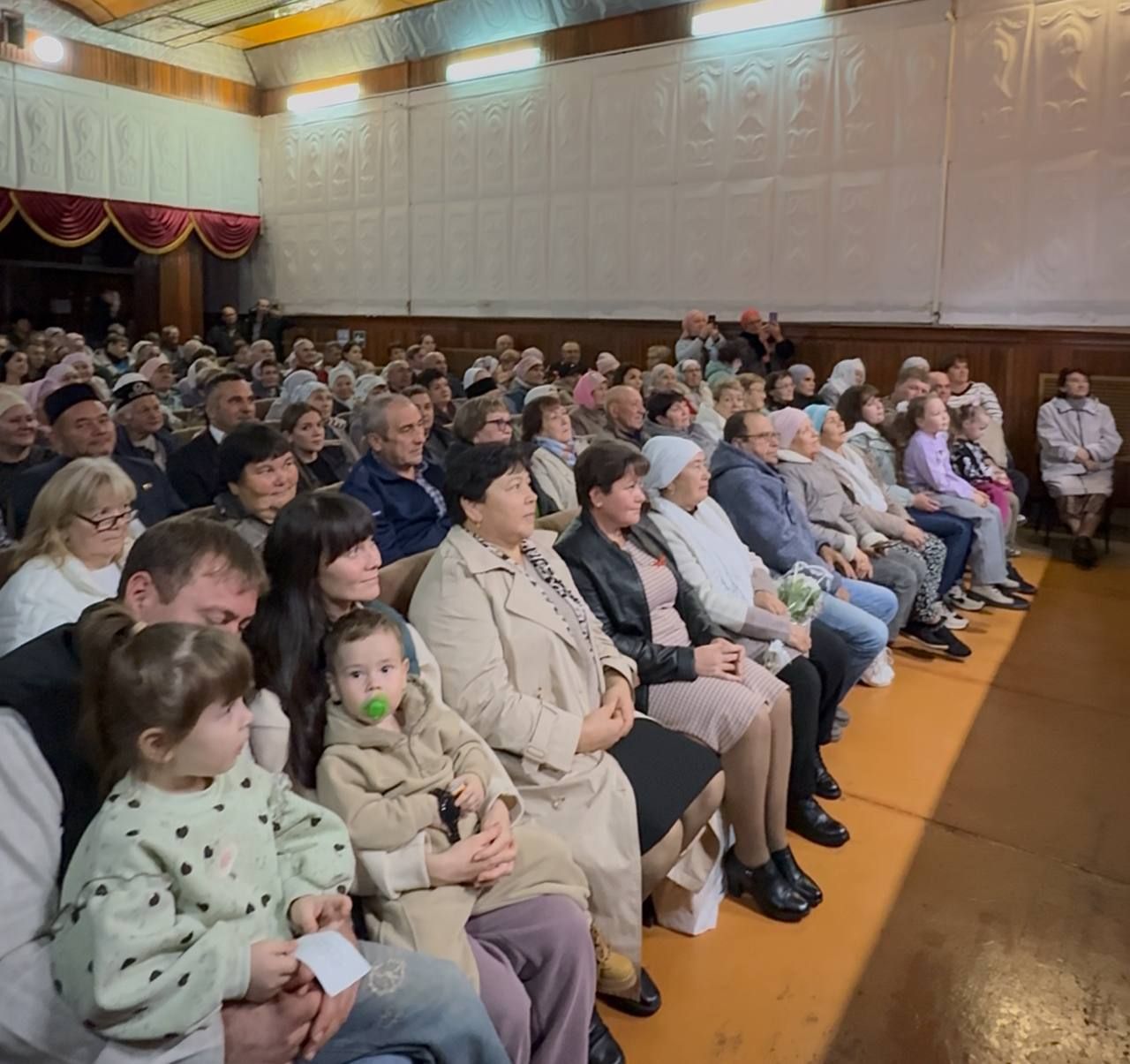 «Олы кешегә күпме кирәк инде, аздан да күңел була»