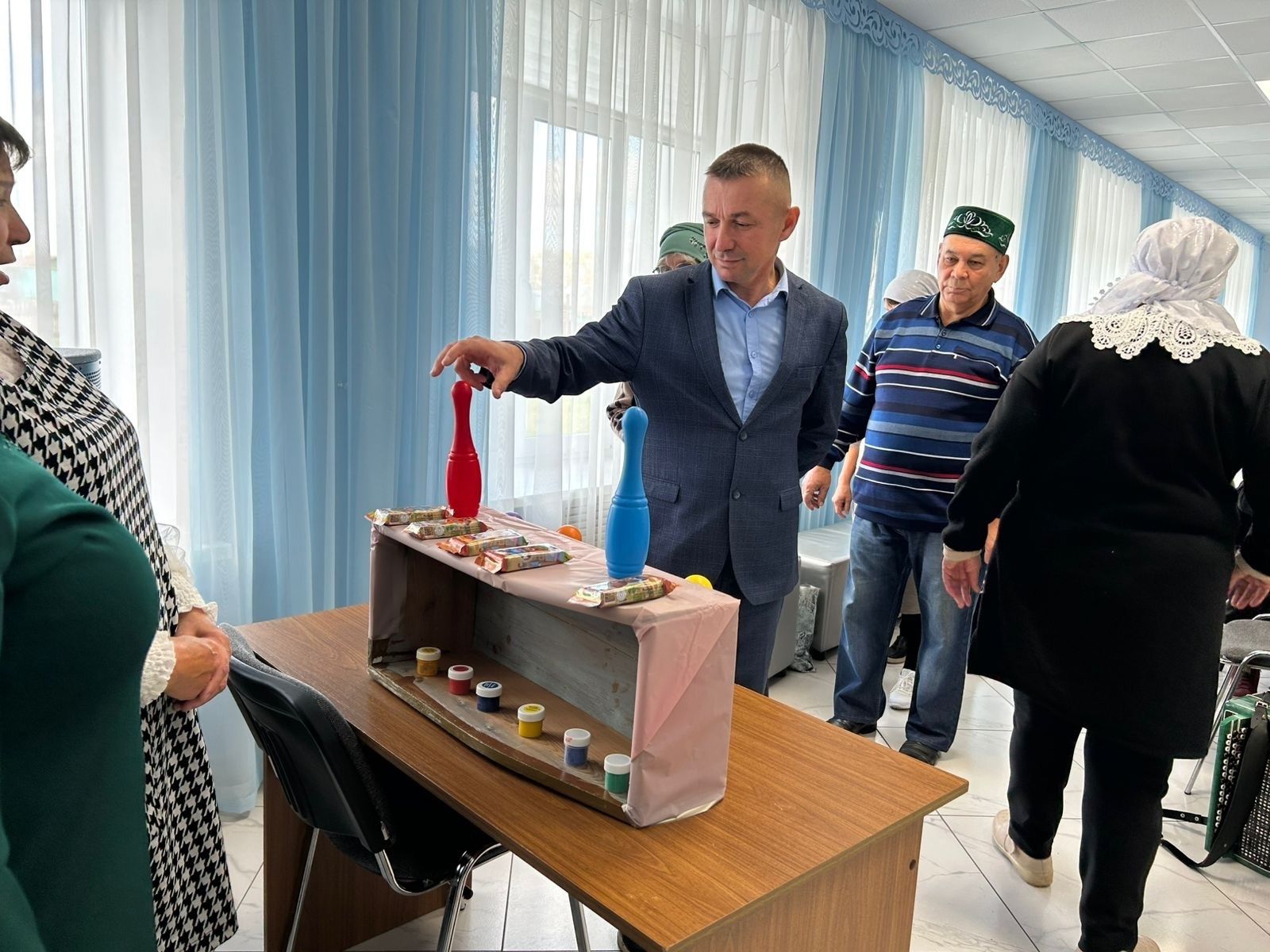 Өлкәннәр көне уңаеннан Татар Танае авылында бәйрәм оештырганнар