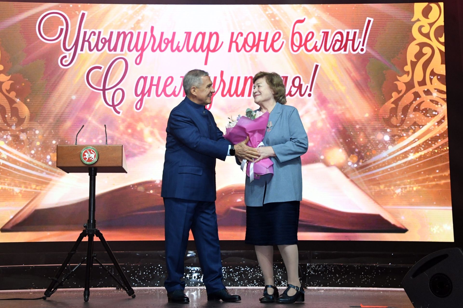 Яшел Үзән укытучысы «Фидакарь хезмәт өчен» медаленә ия булды