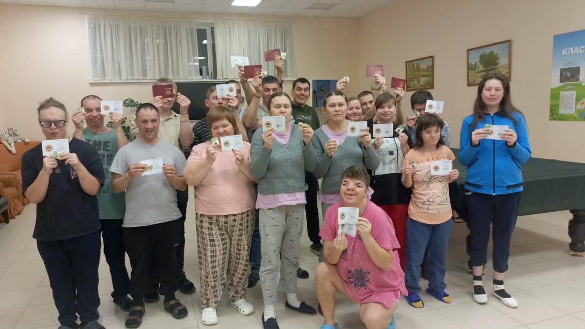 «Идел» үзәге яшьләре югары бүләк алу бәхетенә иреште