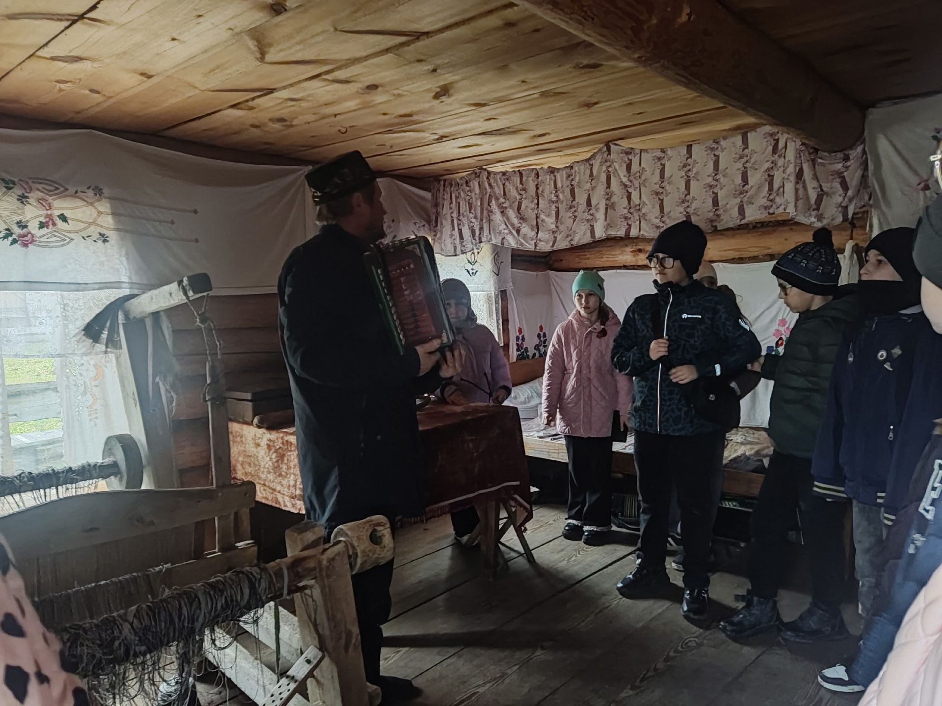 «Татар авылы» күргәзмә комплексына сәяхәт