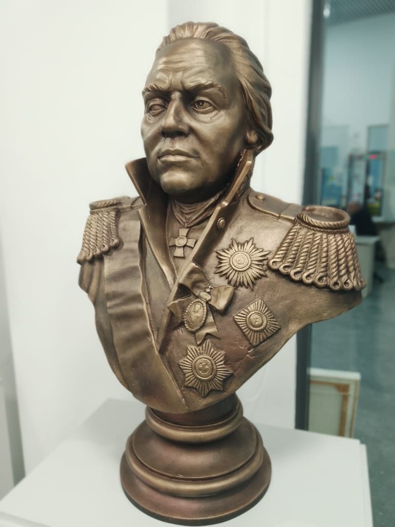 «Бердәмлек»тә бергәлек: Мәдәни үсеш үзәгендә рәссамнар Нина һәм Эдгар Филипповларның шәхси күргәзмәсе ачылды