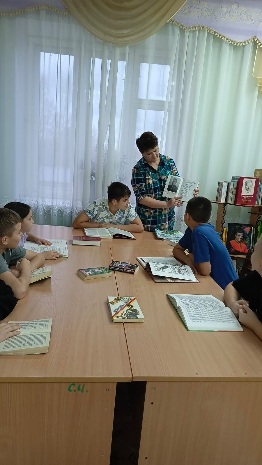 Норлат балалар йортында хәрби разведчик көне уңаеннан түгәрәк өстәл узды