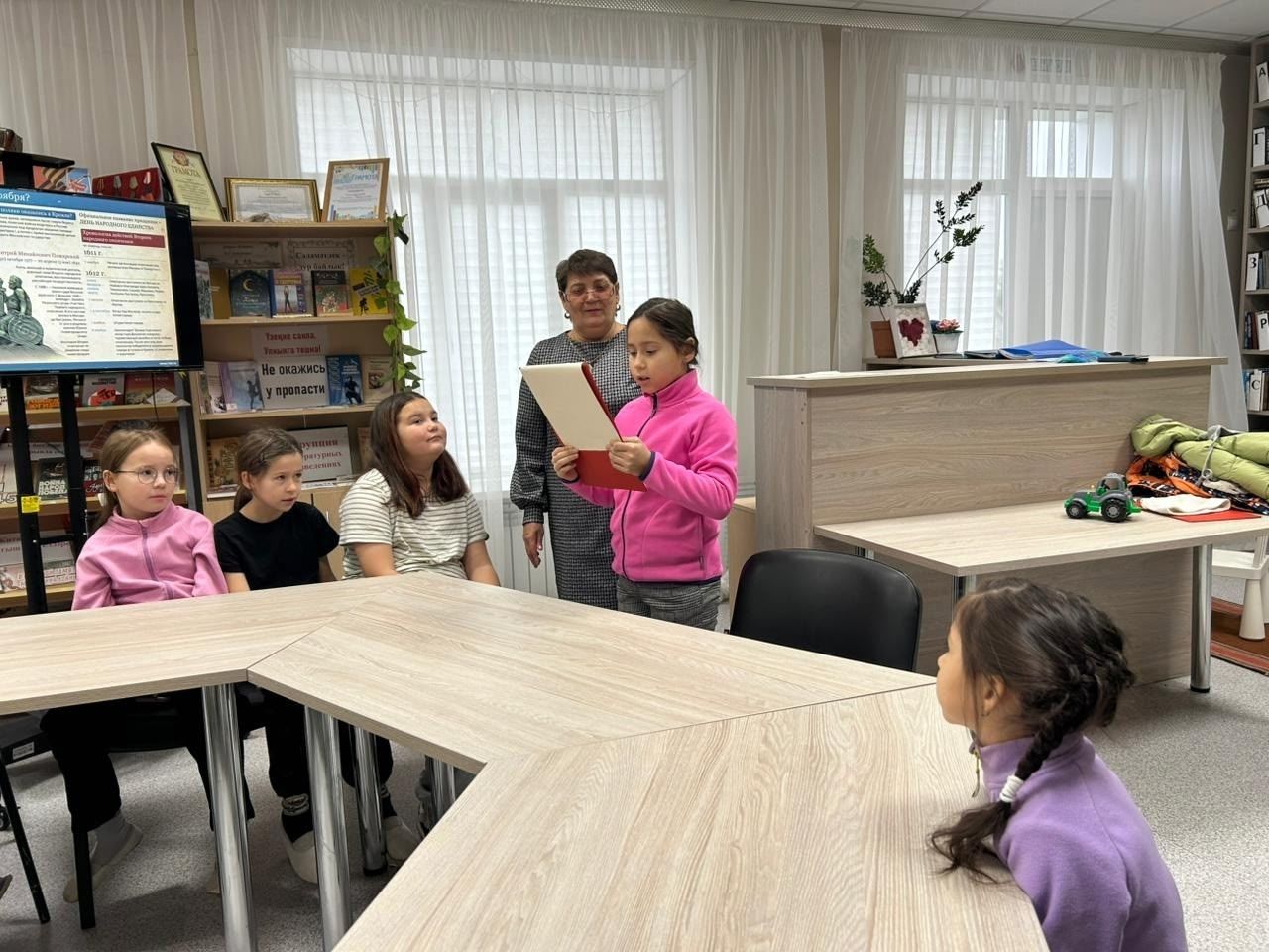 Татар Танае авылында «Бер зәңгәр күк астында» тарихи сәгате үткәргәннәр