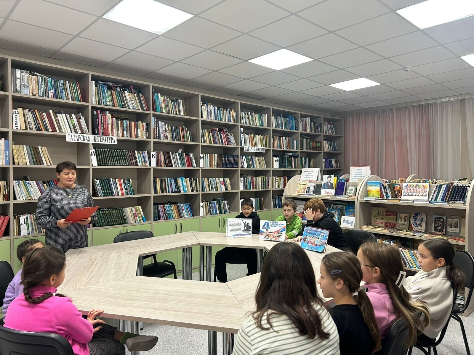 Татар Танае авылында «Бер зәңгәр күк астында» тарихи сәгате үткәргәннәр