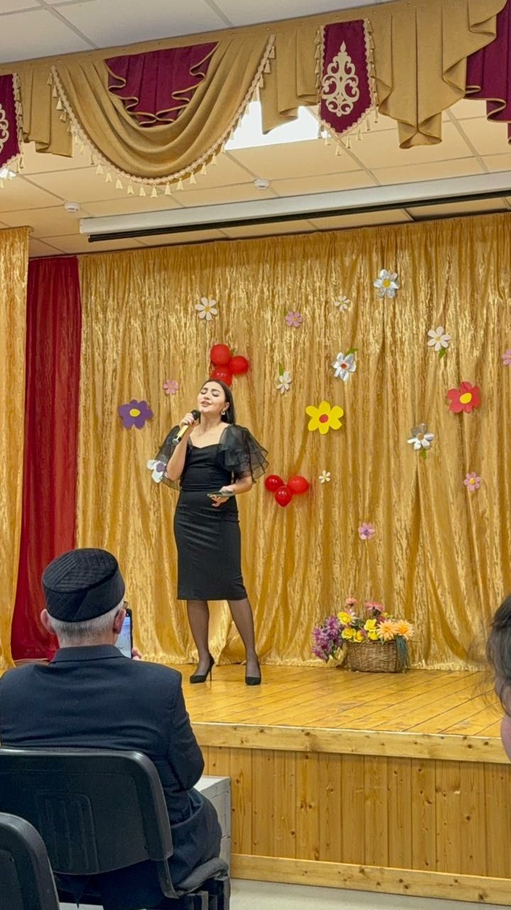 Күгәй мәдәният йортында «Ак яулыклы әнием» әдәби-музыкаль кичәсе узды
