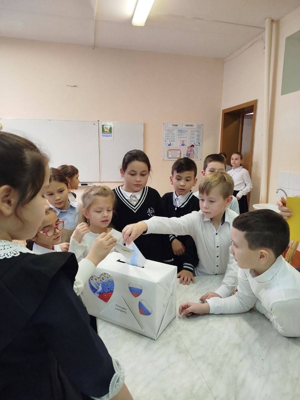 Норлат, Акъегет, Күгәй авылы балалары «Солдатка хат» акциясенә кушылды