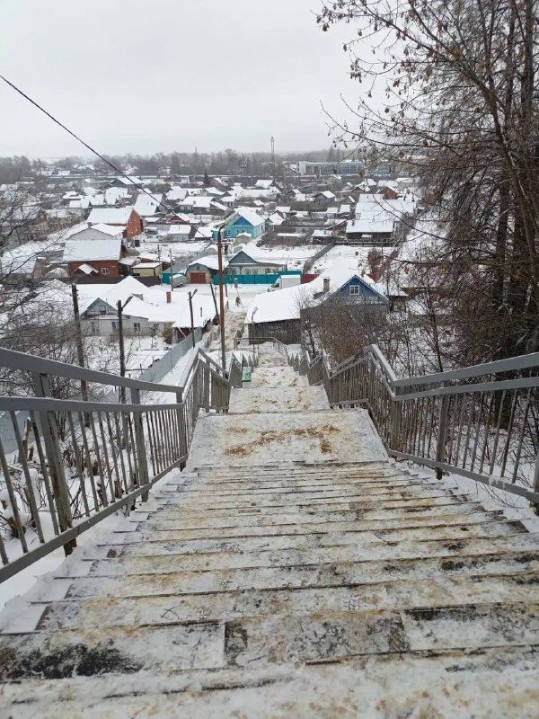 Яшел Үзәндә көн саен кар чистарту техникасы эшли