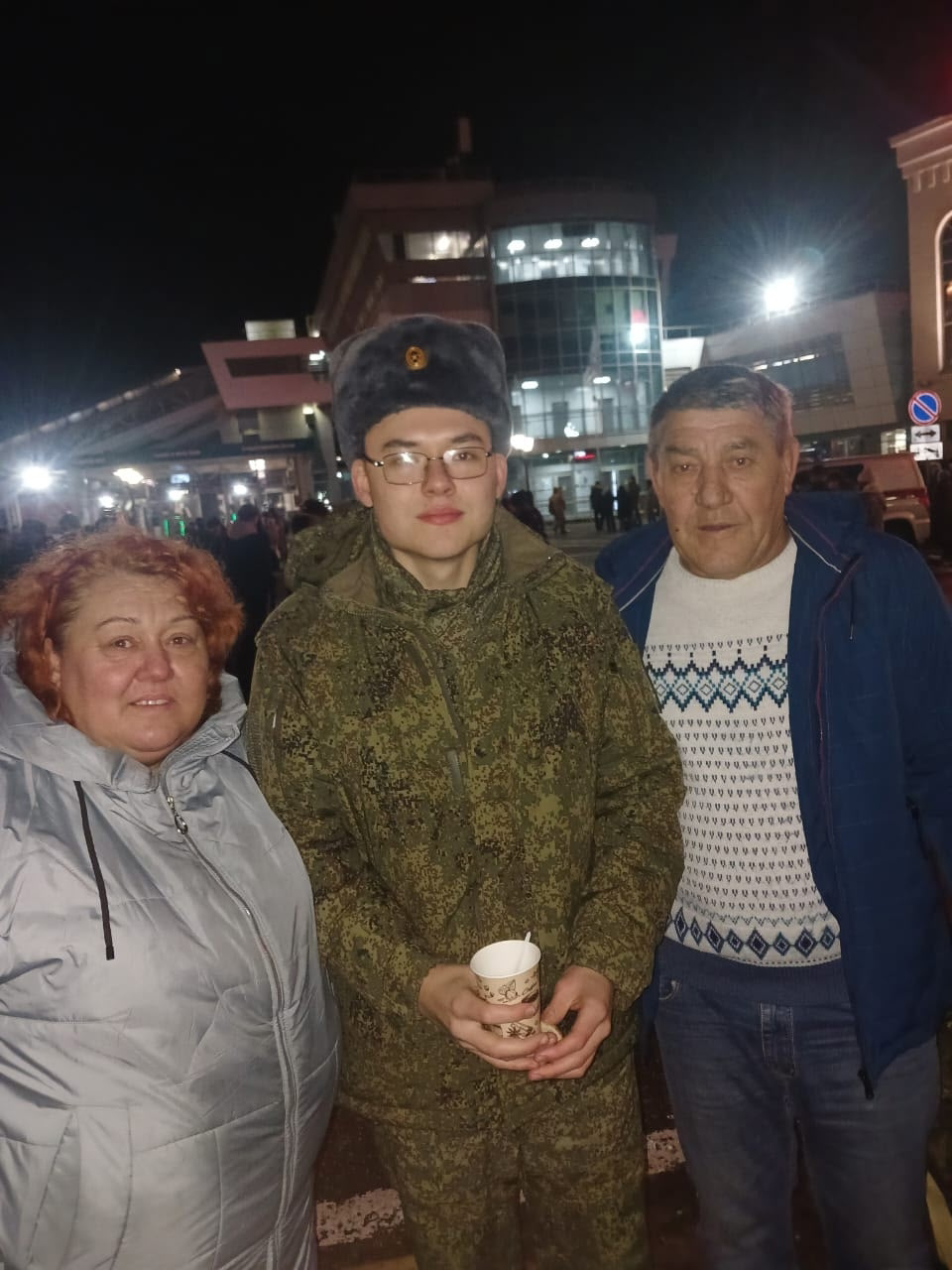 Мулла Иле авылы асыл егетләрен хәрби хезмәткә озатты