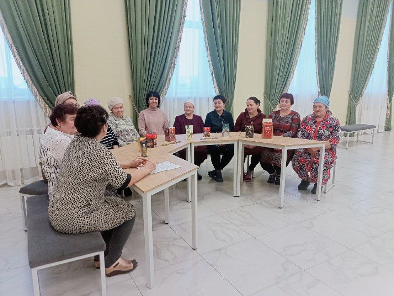 Олы Ачасыр мәдәният йортында Халыкара чәй көненә багышланган «Рухи чәй эчү» диеп исемләнгән кичә узды