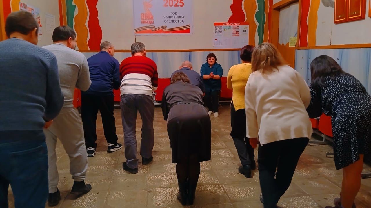 Тау Илендә «Бәхет, әнкәй, өйдә син булу» дип исемләнгән бәйрәм концерты узды