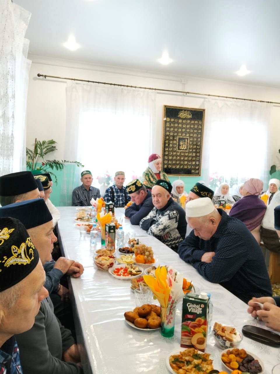 Каратмәндә Рәгаиб кичәсе узды