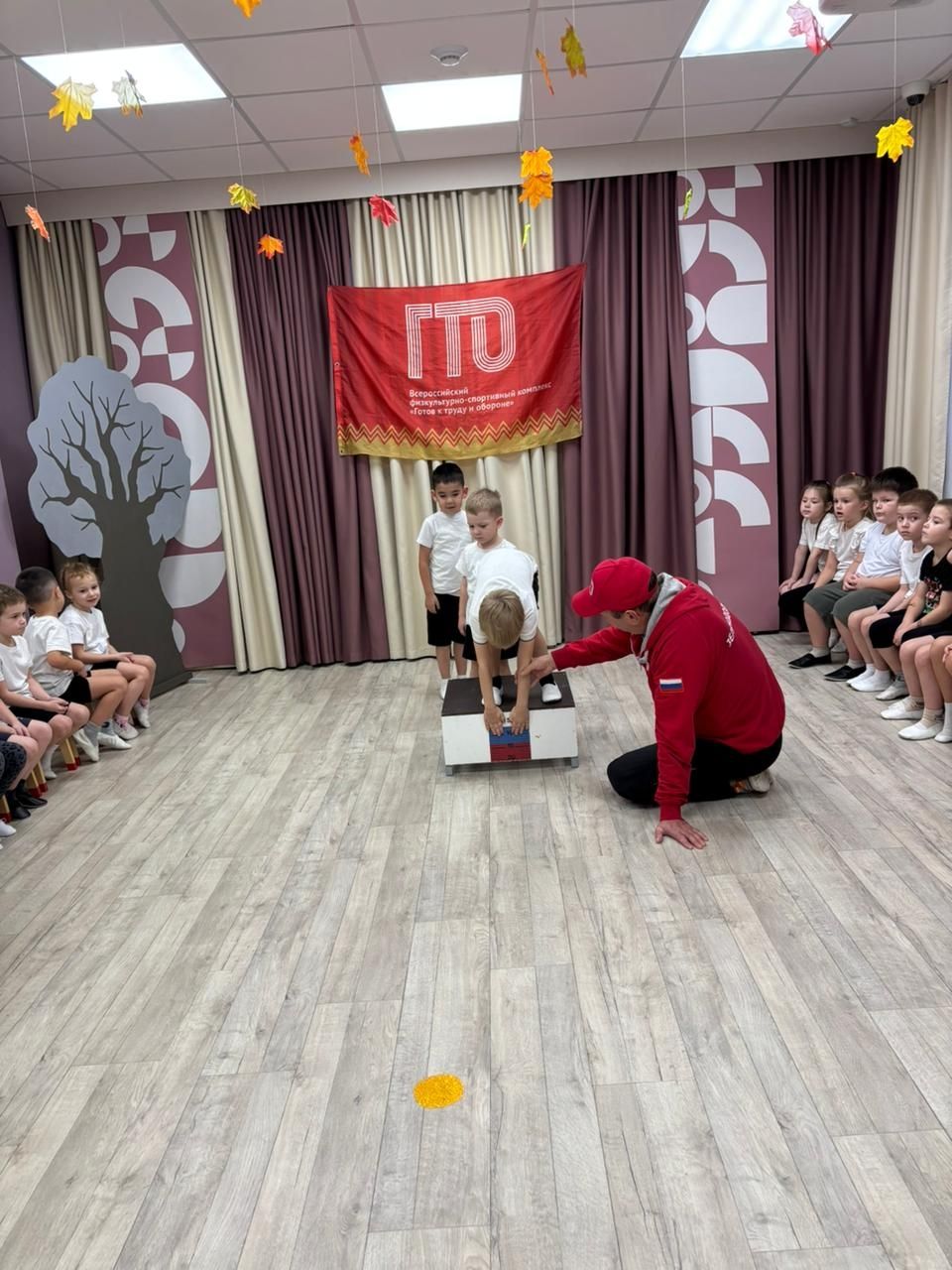 Яшел Үзәннең 38нче балалар бакчасына йөрүче нәниләр ГТО нормативларын тапшырды