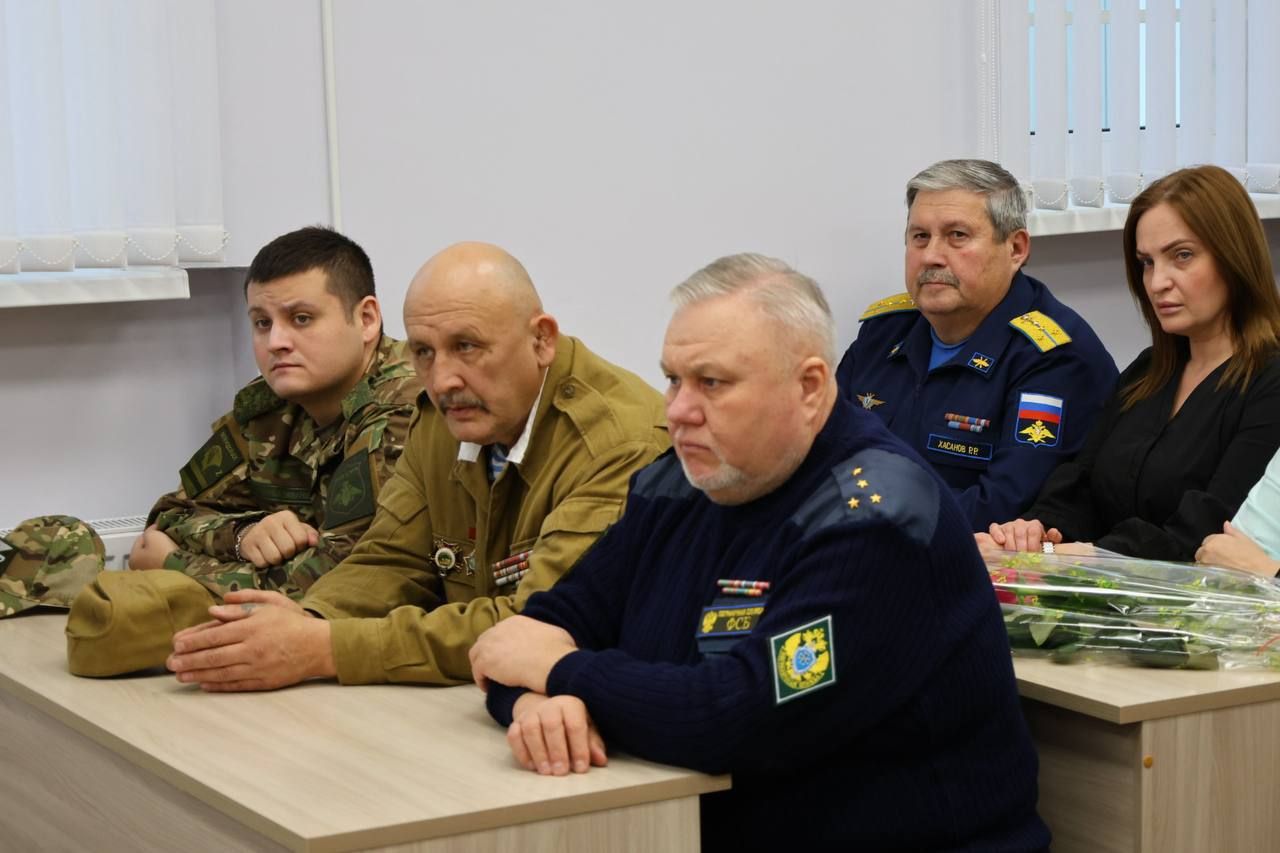 Яшел Үзәндә МХОда һәлак булган сугышчыларның гаиләләренә дәүләт бүләкләре тапшырылды