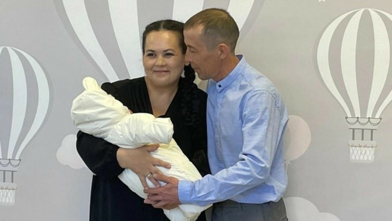 Гөлназ һәм Айнур Корманаевлар гаиләсендә 12нче бала туган