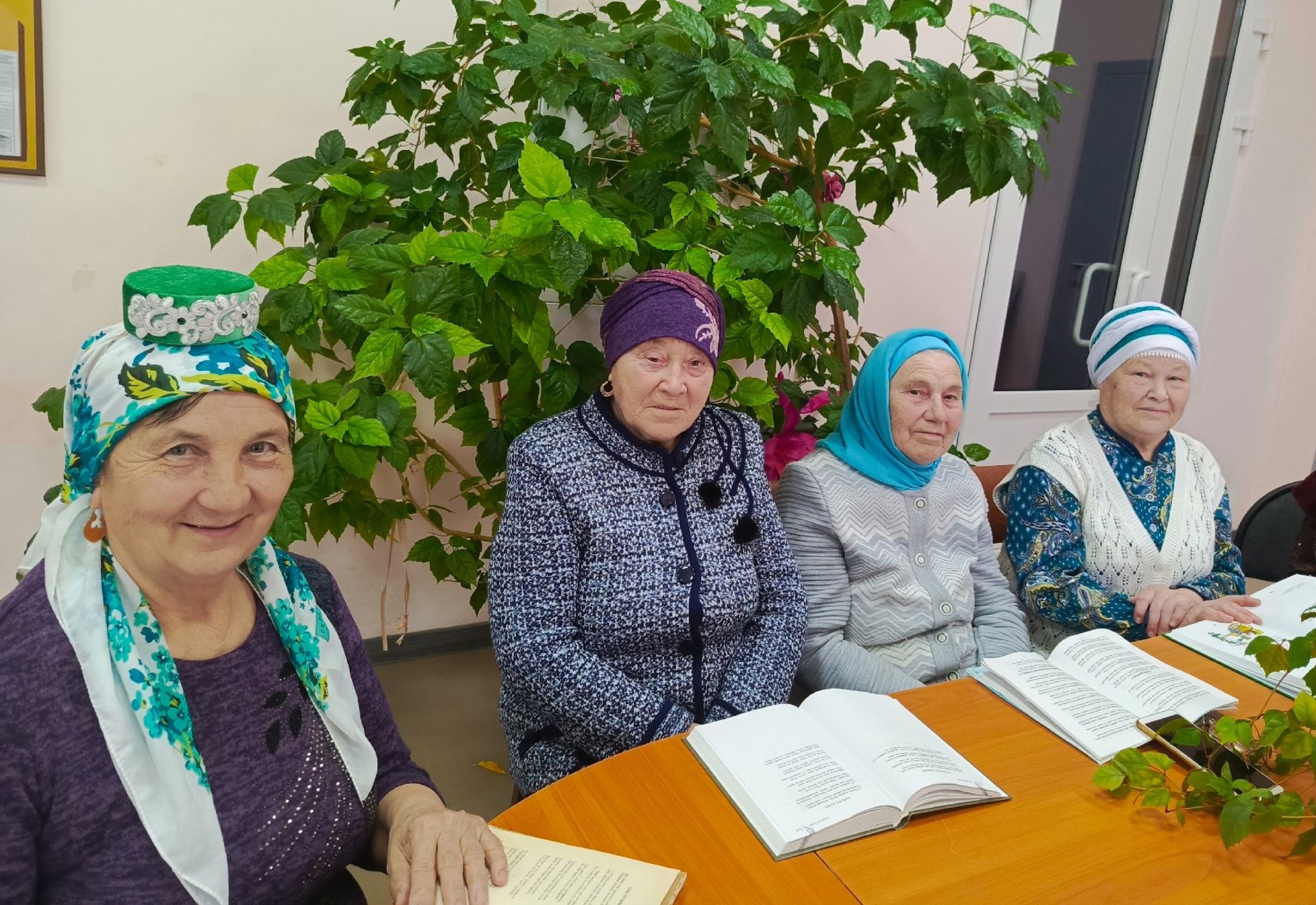 Яшел Үзән районы Олы Яке авылы мәдәният йортында «Нурга төренгән Тукай» исемле шигырь кичәсе узган