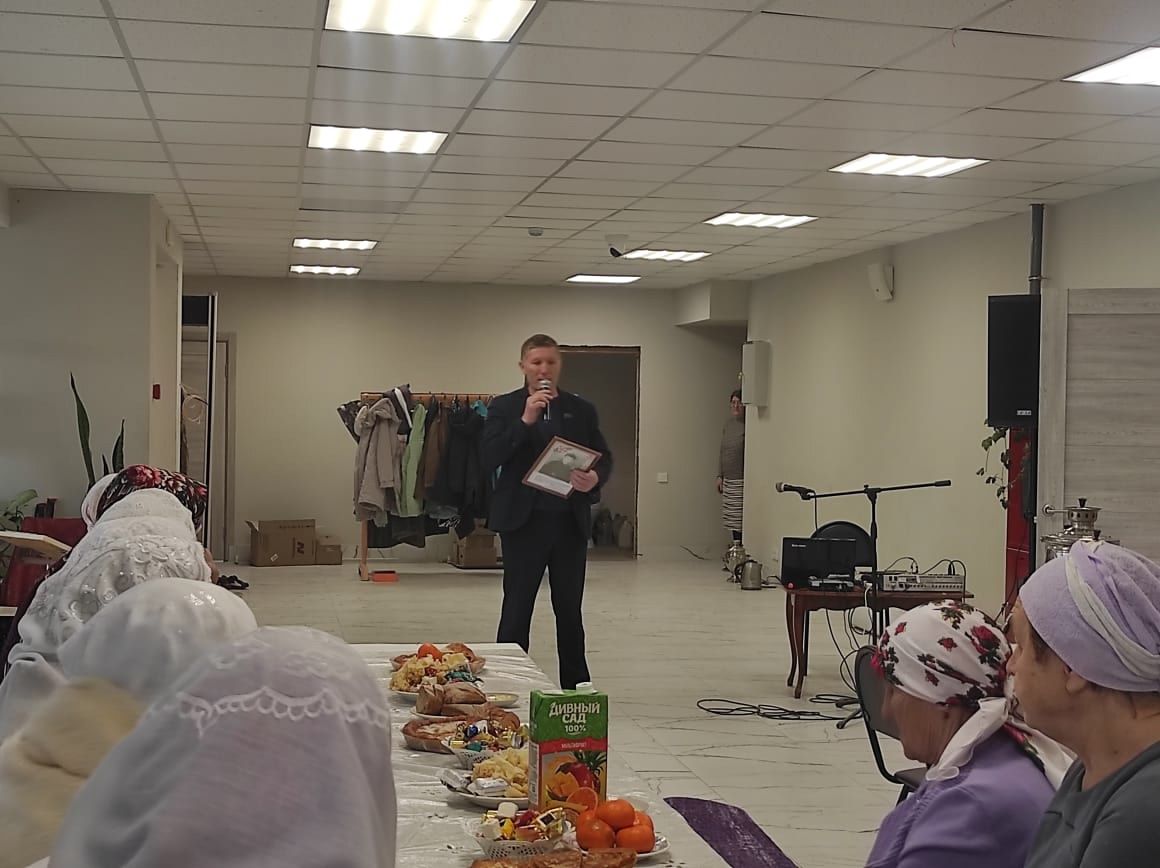 Бишнә мәдәният йортында сугыш чоры балалары өчен әдәби-музыкаль кичә уздырганнар