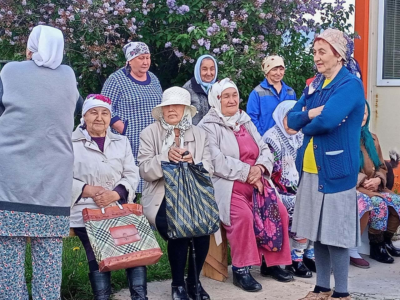 Узган атнада Яшел Үзән районы Олы Шырдан авылында күчмә флюорография эшләде