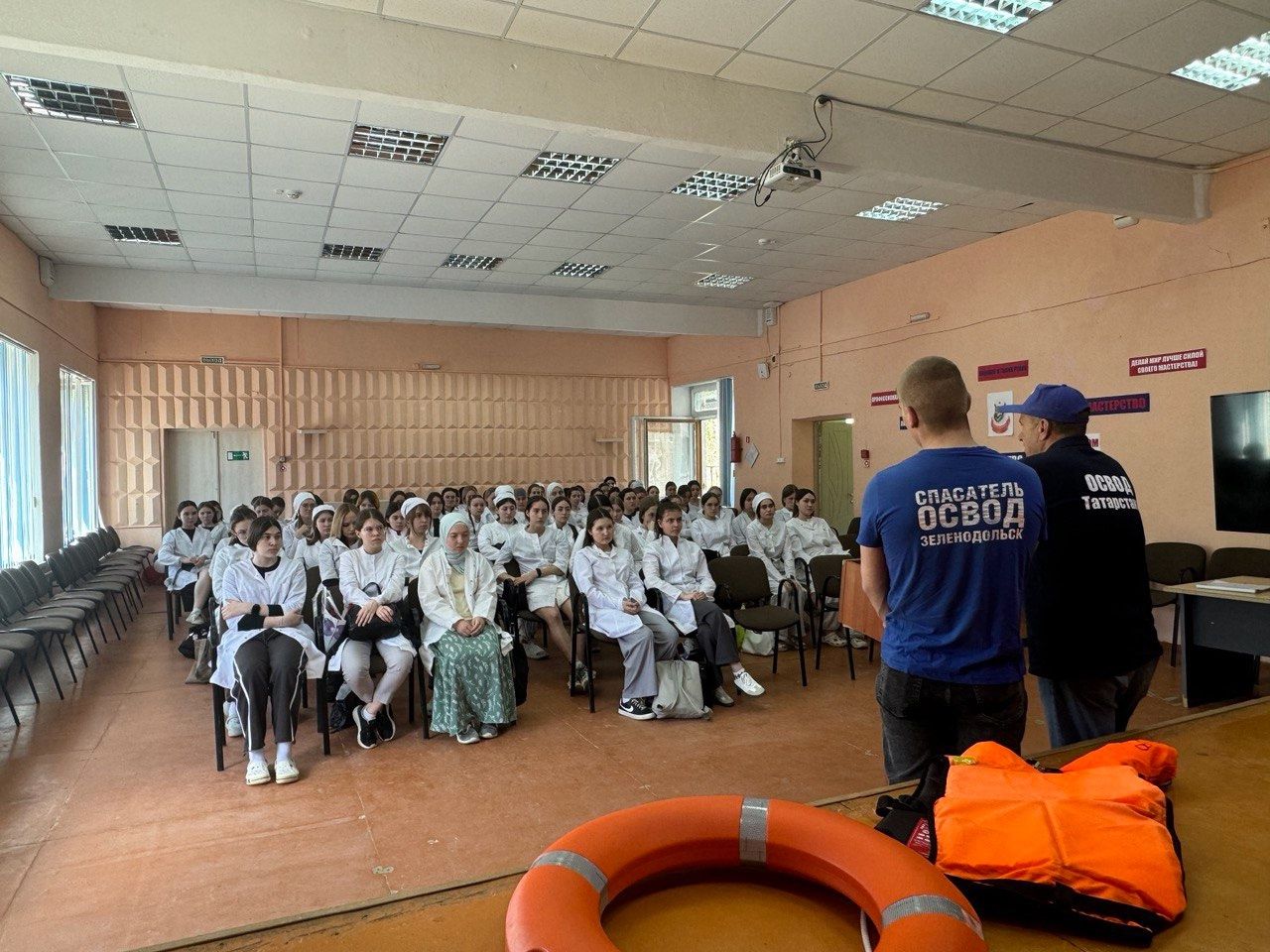 «ТР ОСВОД» Яшел Үзән бүлекчәсе хезмәткәрләре су объектларында куркынычсызлык чаралары турында искә төшерә