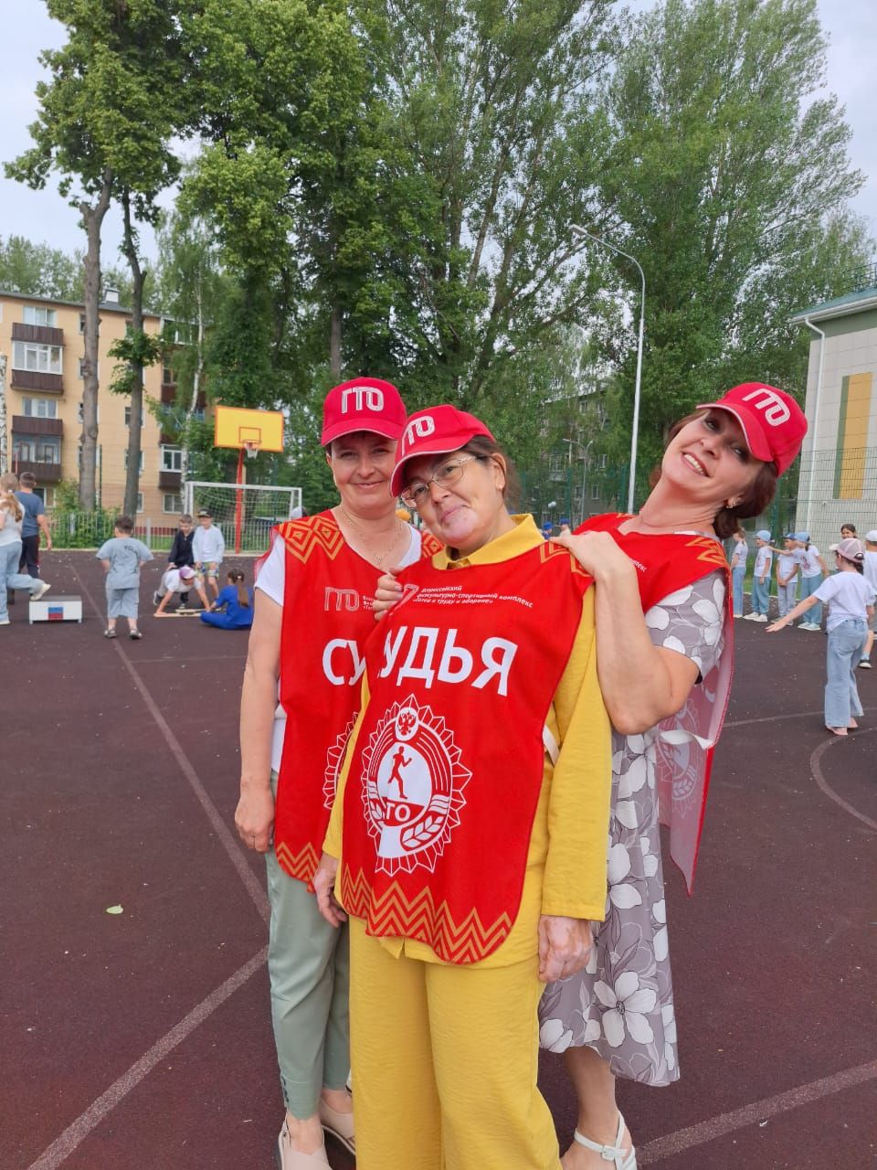 Яшел Үзәннең 5нче гимназия мәктәп яны лагеренда ГТО фестивале узды