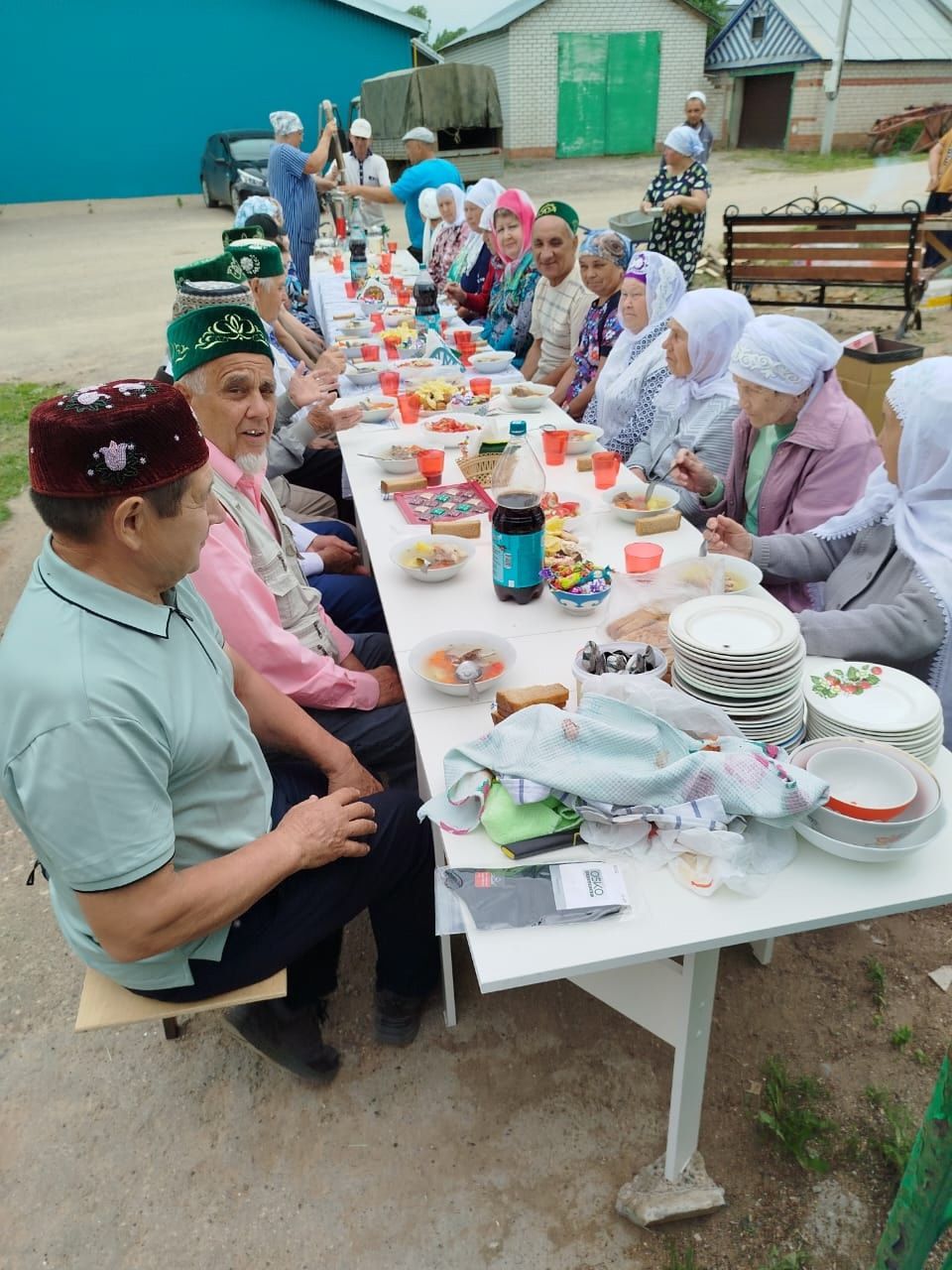 Адәм баласы корбан чалып, Аллаһ Тәгалә каршында зур мәртәбә казана