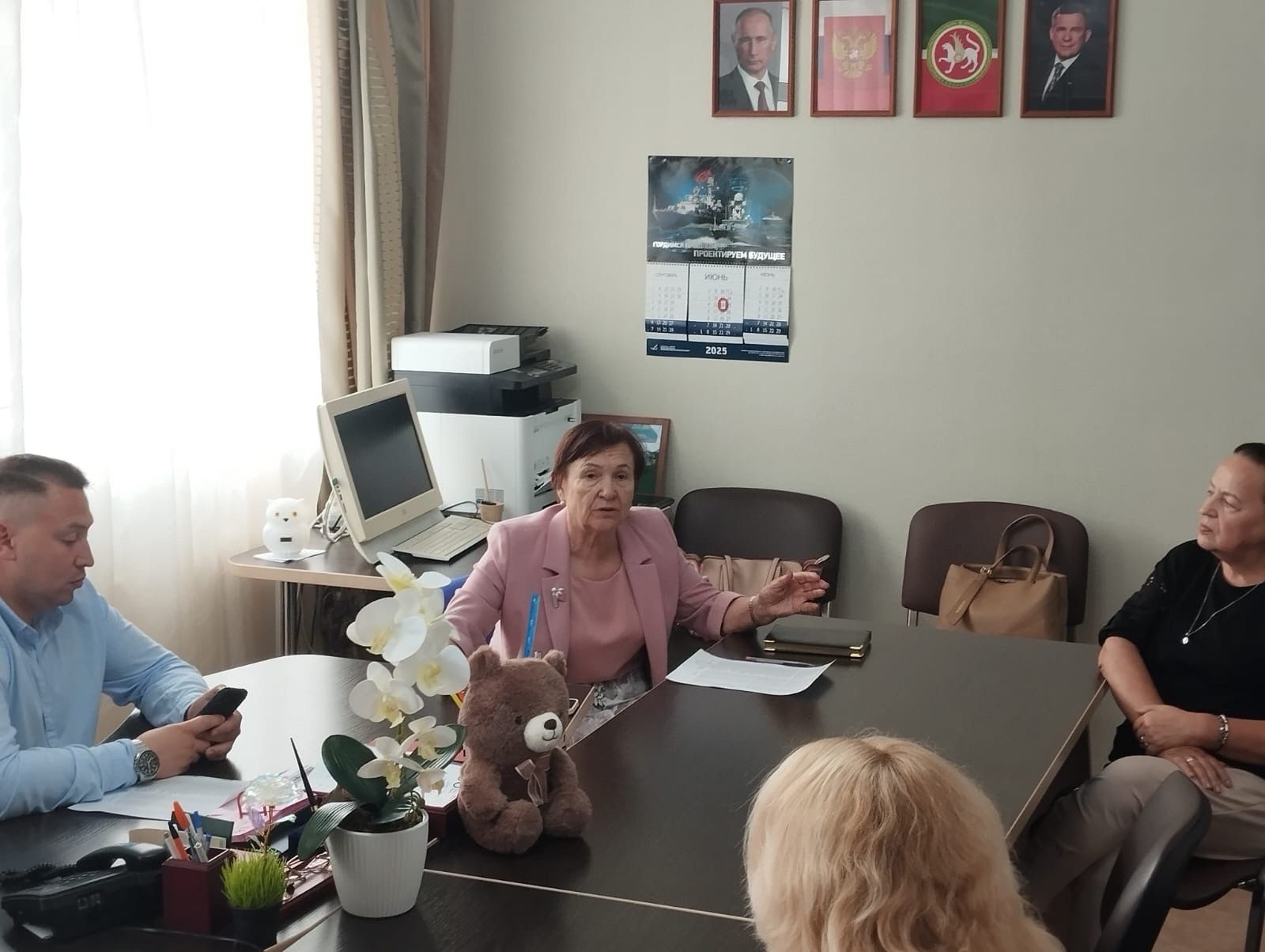 Норлат балалар йорты базасында түгәрәк өстәл үткәрделәр