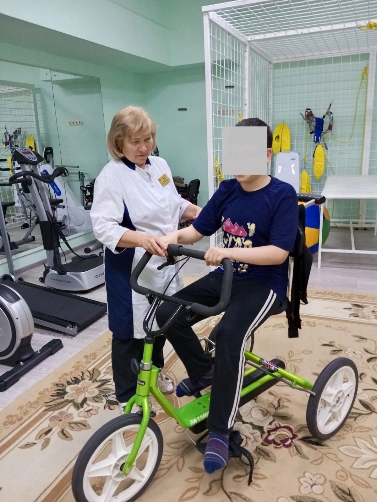 Энҗе Абдулхәева: «Икенче гомерем булса, кабат медицинаны сайлар идем»