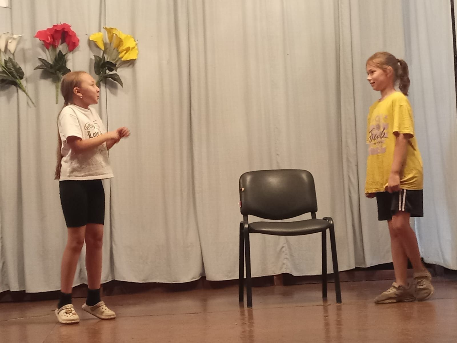Файдалы да, күңелле дә каникуллар: Тау Илендә «Дуслар белән күңелле!» дигән чара үткәргәннәр