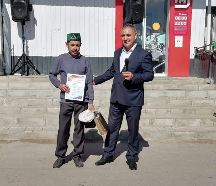 Норлат авыл җирлегендә Республика көне уңаеннан бәйрәм концерты узды