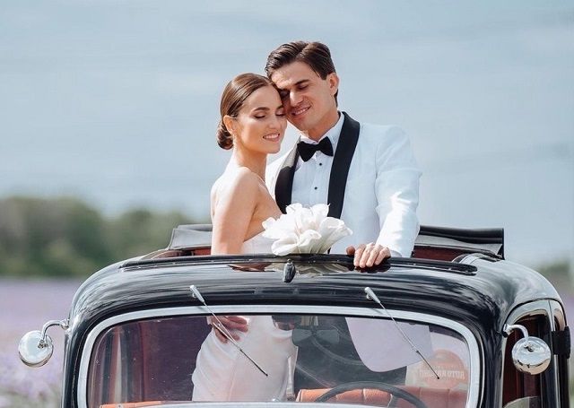 Алия Карачурина белән Ришат Төхвәтуллин туе ничә миллион сумга төшкән?