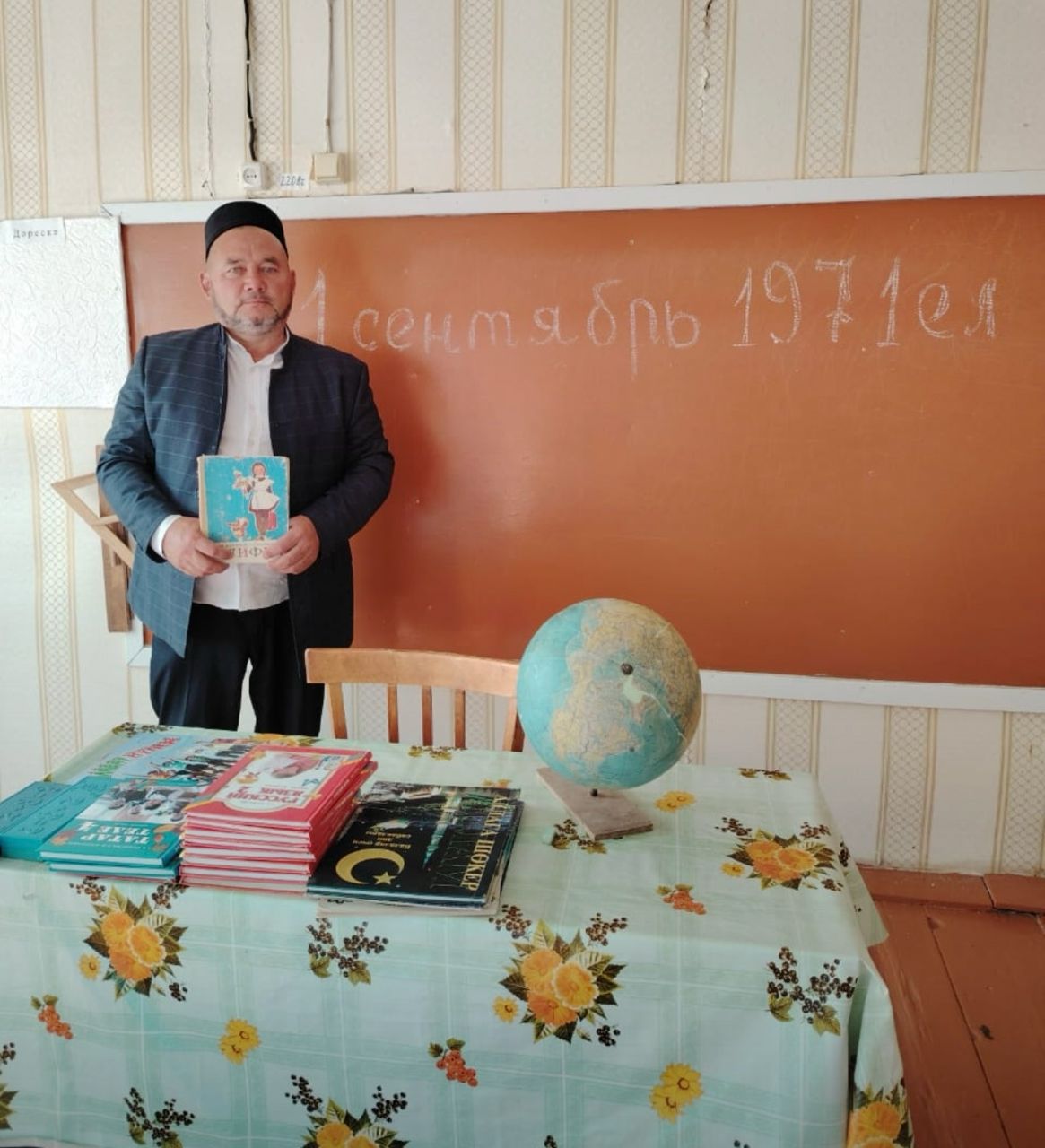 Түбән Урысбага авыл җирлеге башлыгы Хәйдәр Сибгатуллин хатирәләрен барлый
