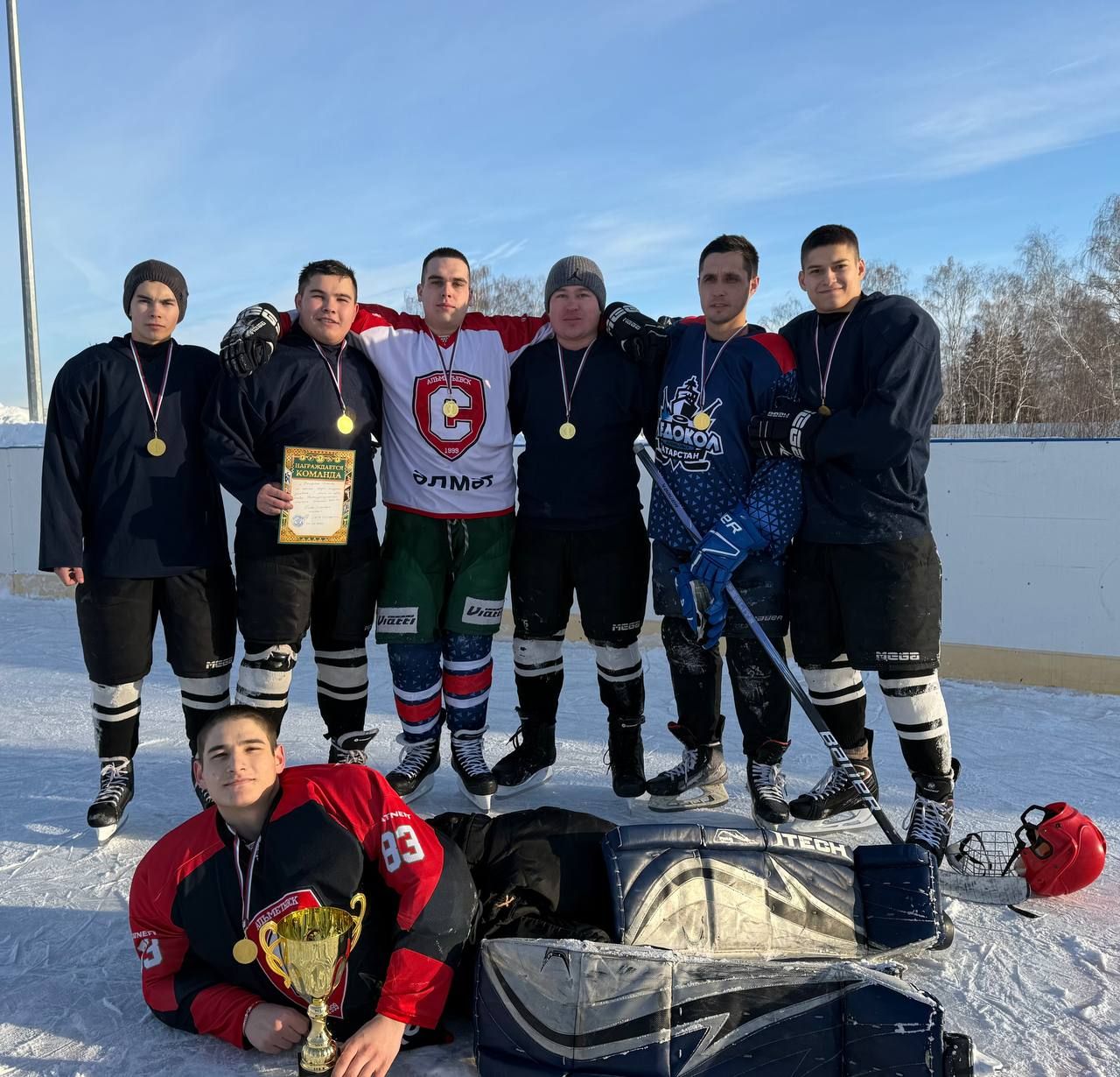 Түбән Урысбага авылындагы хоккей уены чын бәйрәмгә әйләнде