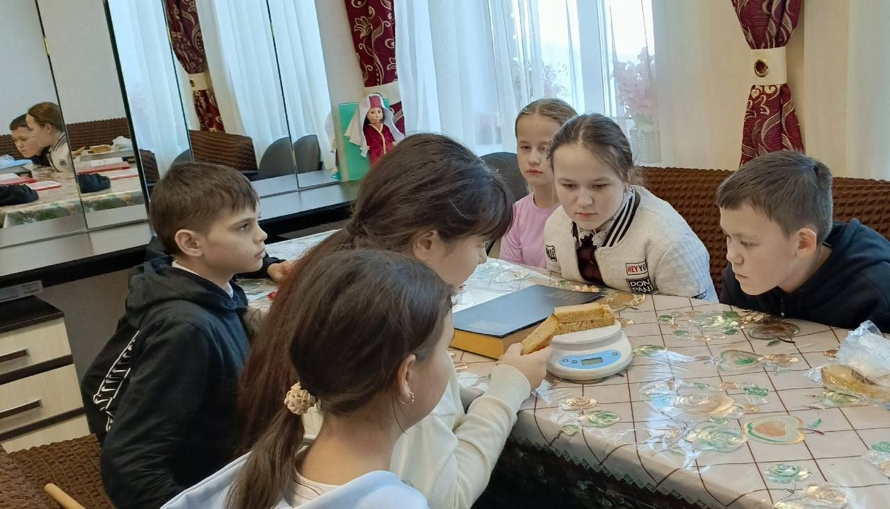 Бакырчы мәдәният йортында хәтер сәгате үтте