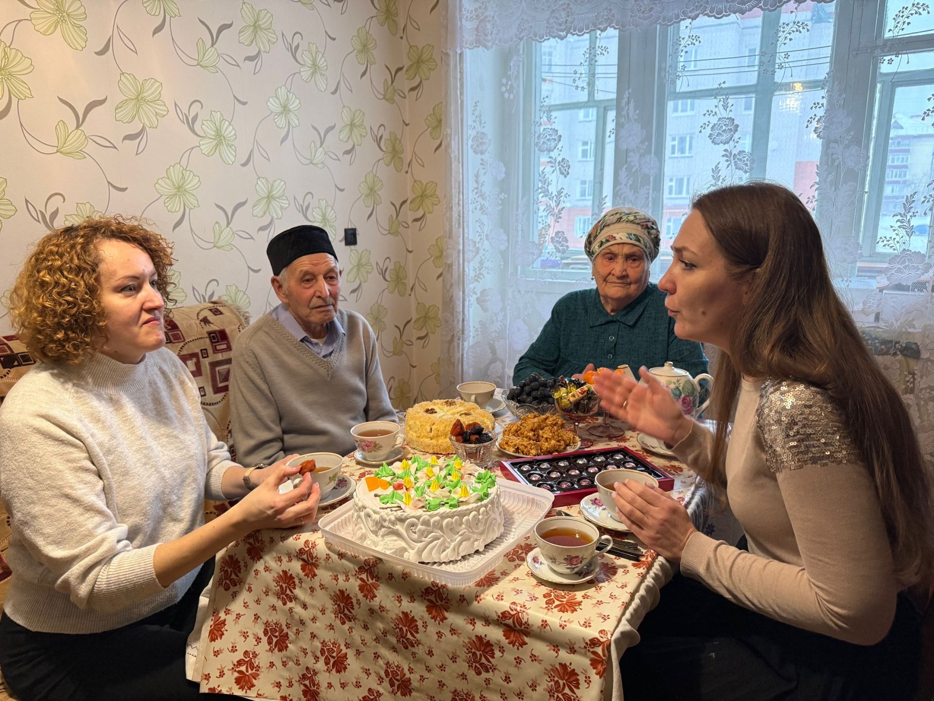 Шәүкәт Гыйззәттуллинны Ленинградны фашистлар блокадасыннан тулысынча азат итү көне белән тәбрикләделәр