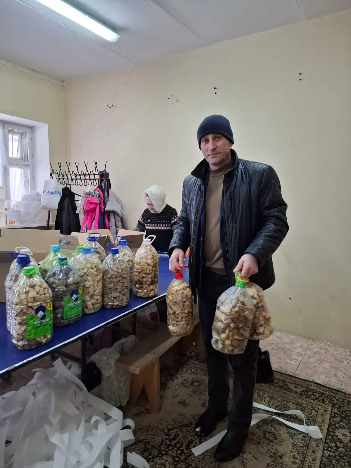 Олы Ачасыр авыл җирлеге мөслимәләре МХО катнашучыларына сухарилар киптергән