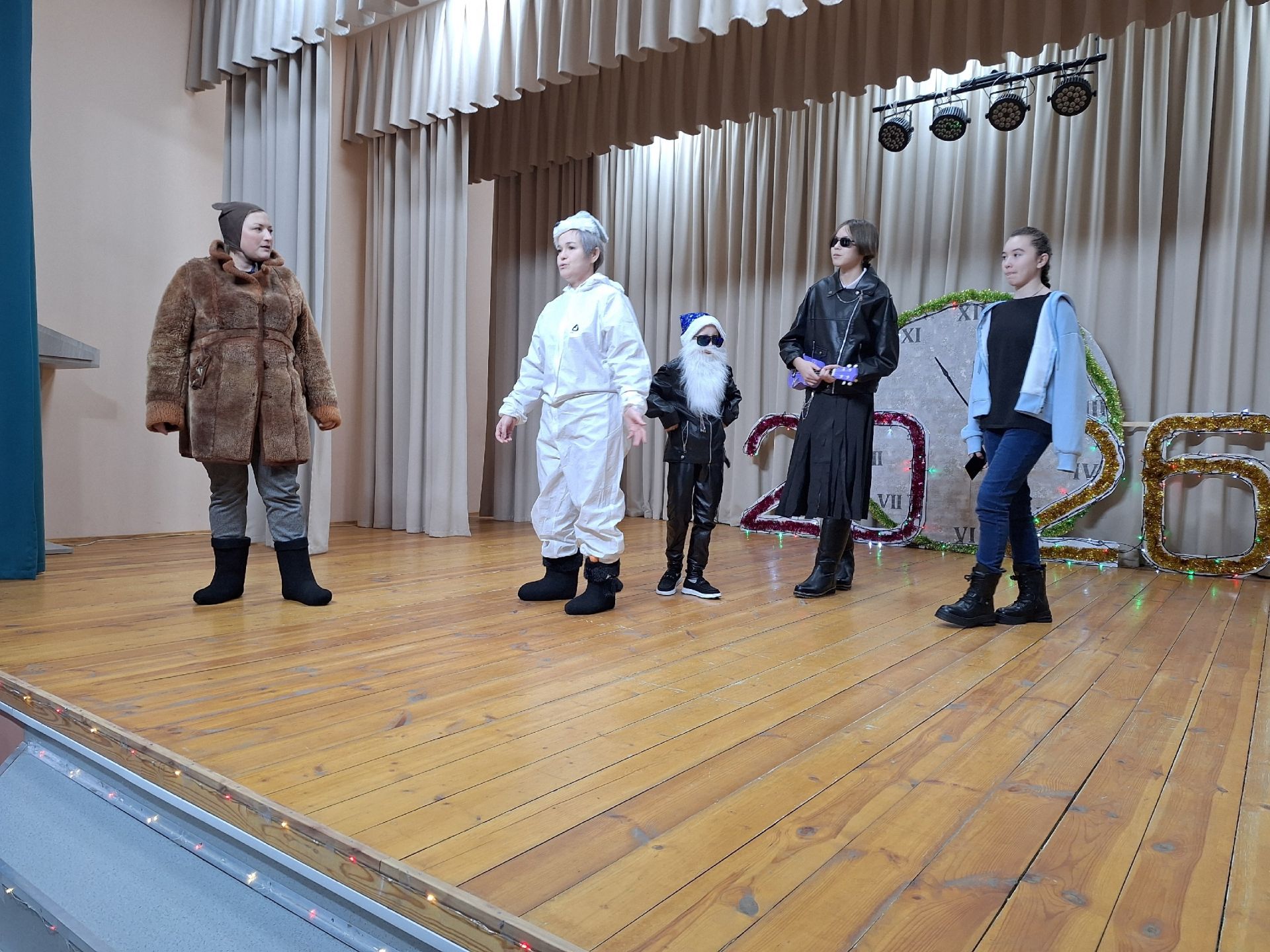 Мулла Иле мәдәният йортында балалар өчен әкияти тамаша оештырдылар