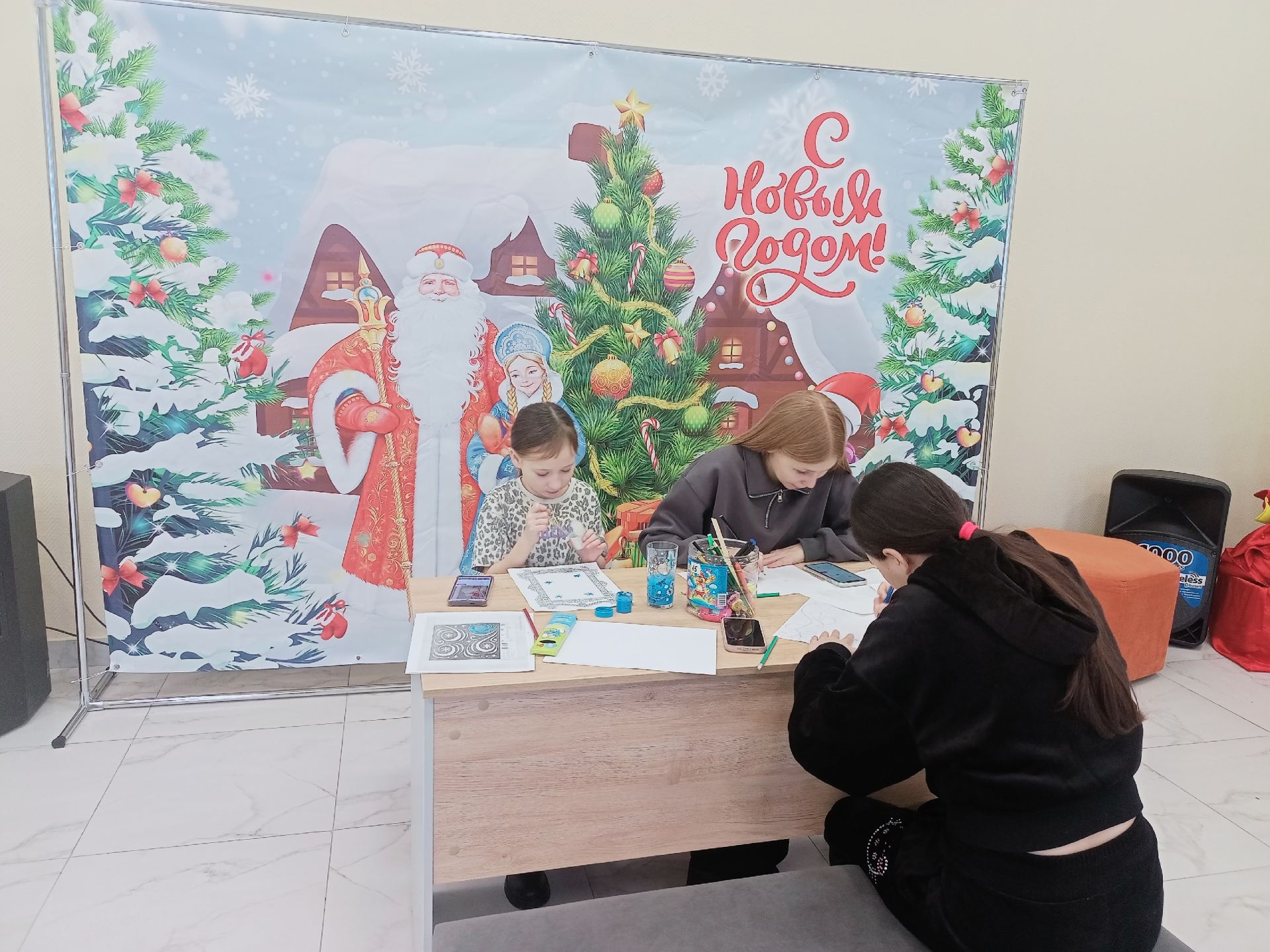 Олы Ачасыр авылында балалар өчен рәсем бәйгесе узды