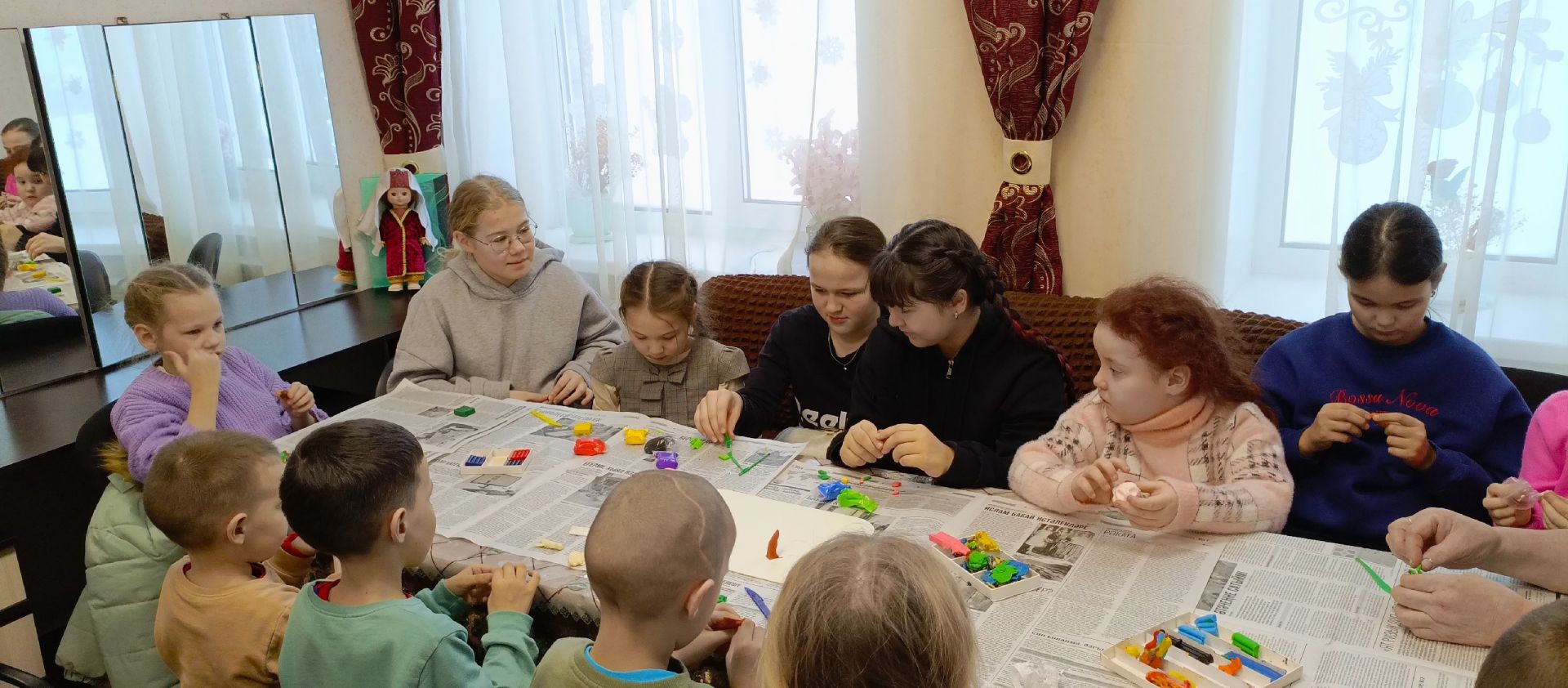 Бакырчы мәдәният йортында өлкәннәр һәм балалар өчен күңелле чара оештырганнар