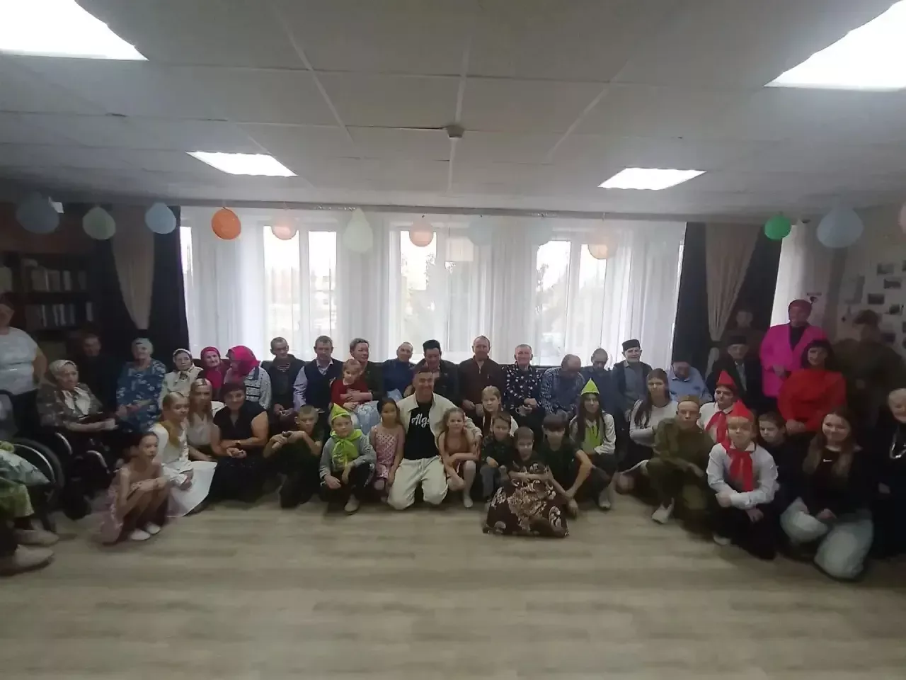 Норлат балалар йорты тәрбияләнүчеләре өлкәннәр өчен концерт куйды